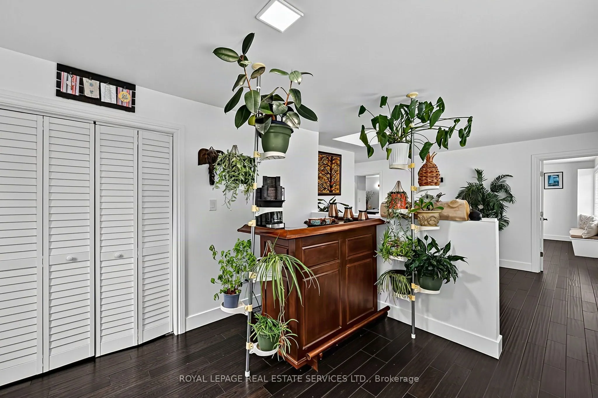 122 Algonquin Drive