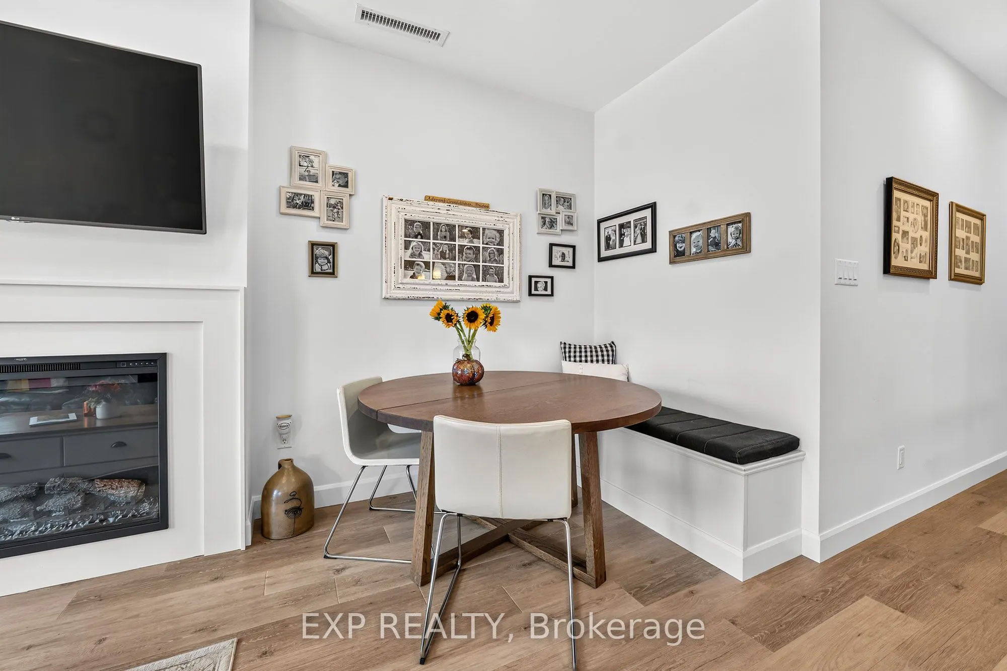 29 Cyclone Way E #2