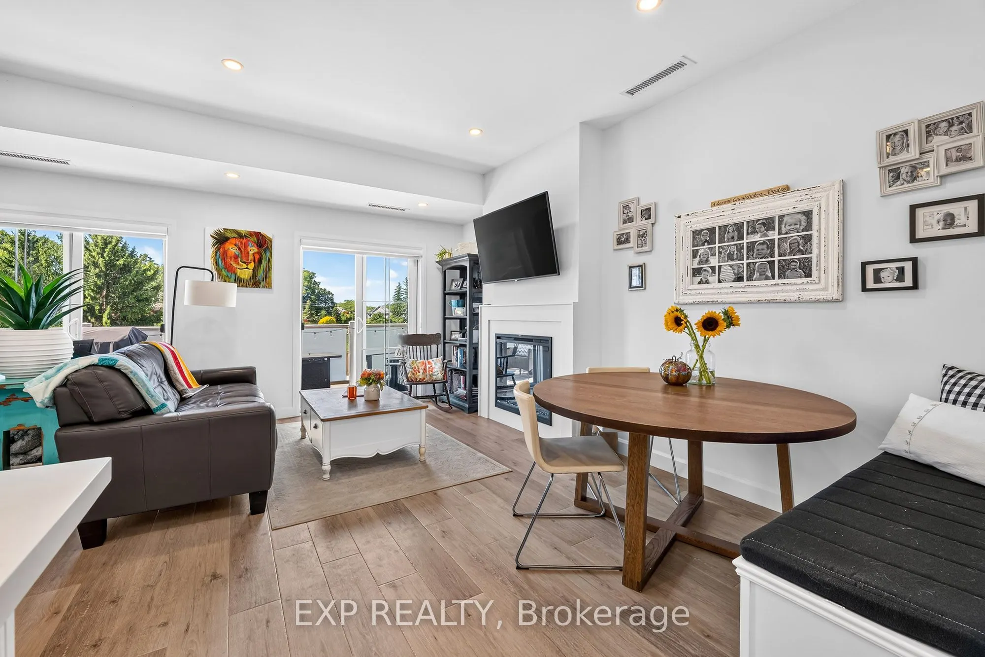 29 Cyclone Way E #2