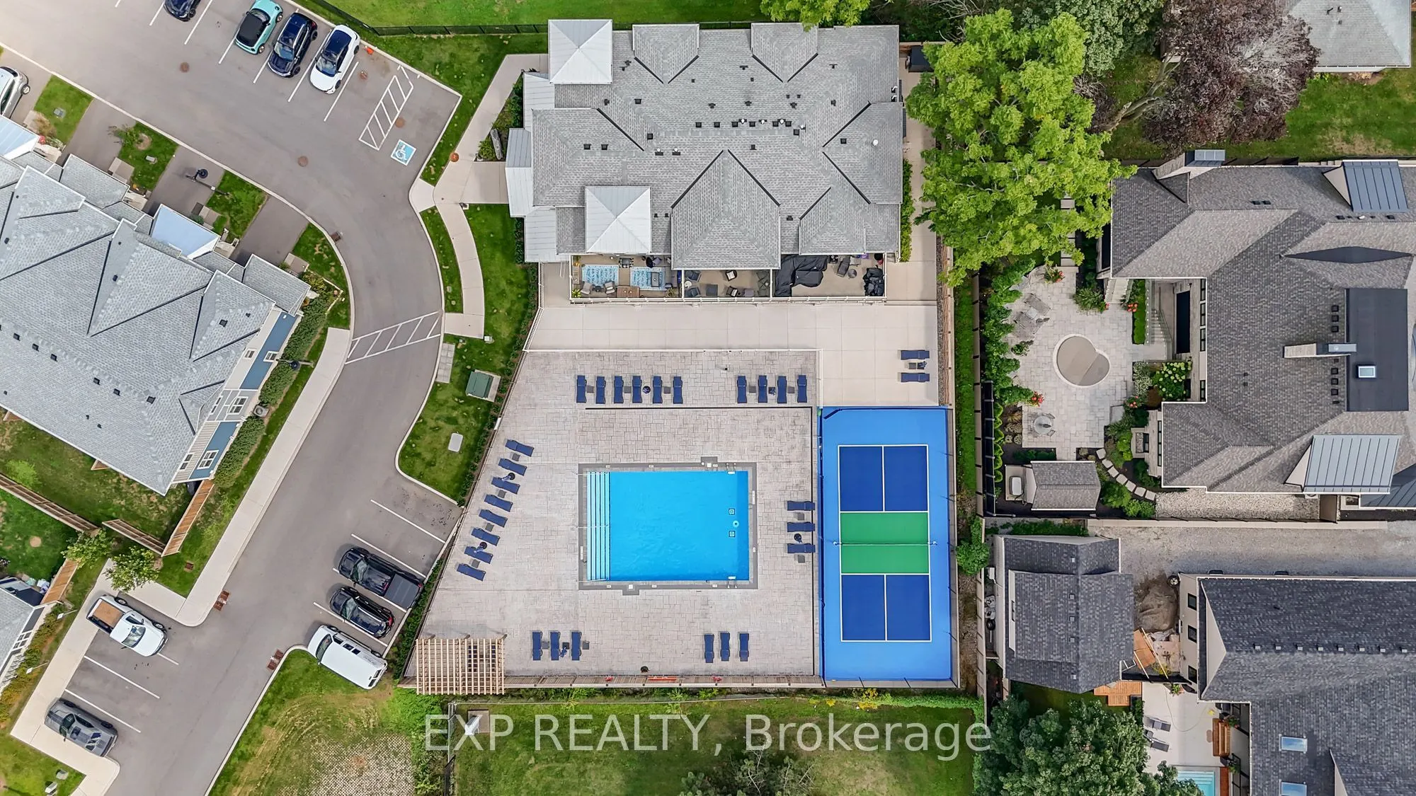 29 Cyclone Way E #2