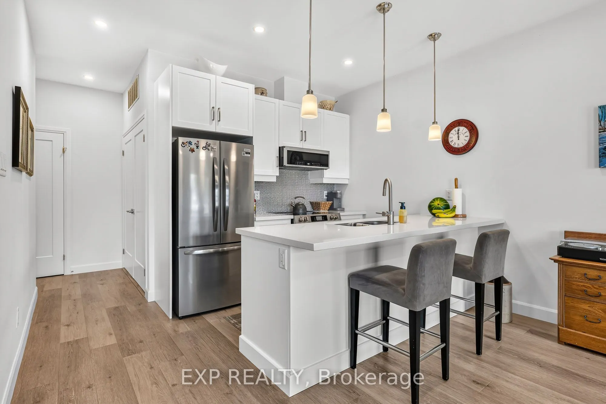 29 Cyclone Way E #2