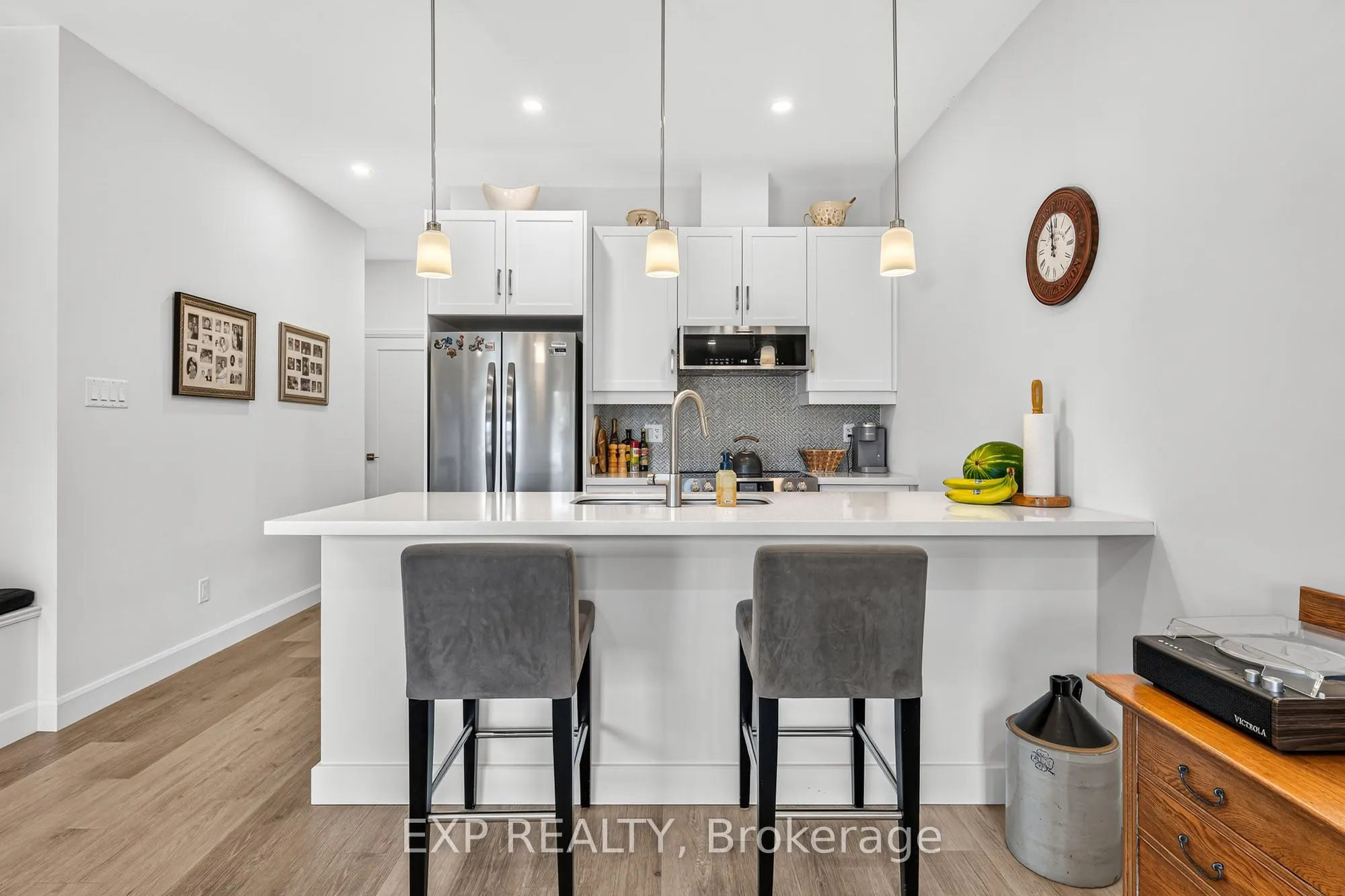 29 Cyclone Way E #2