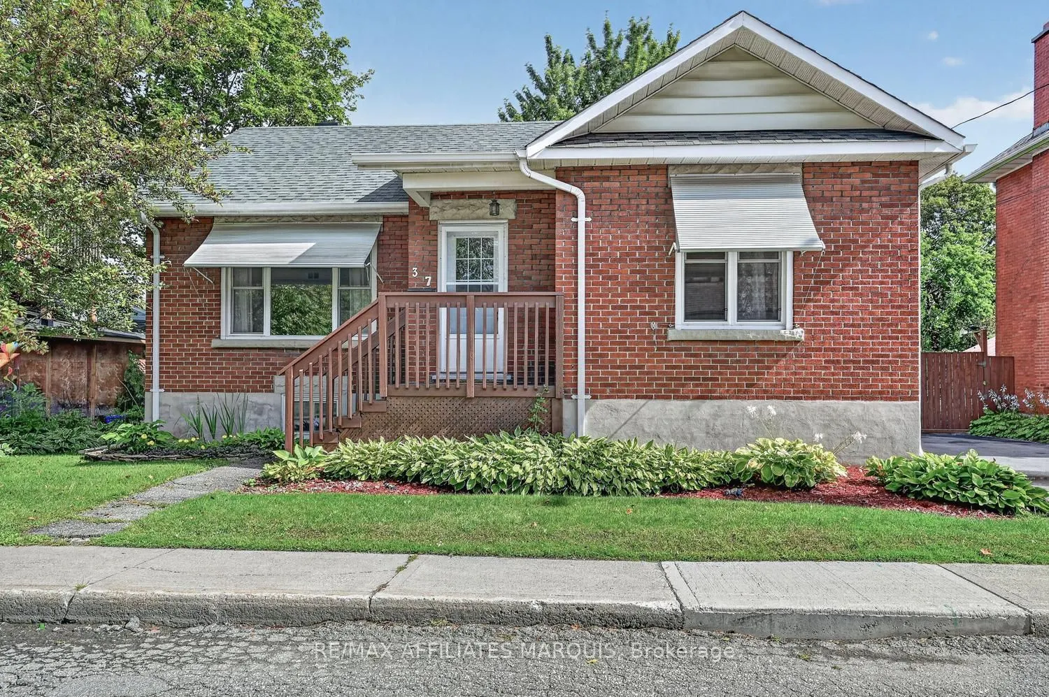37 Ogden Avenue