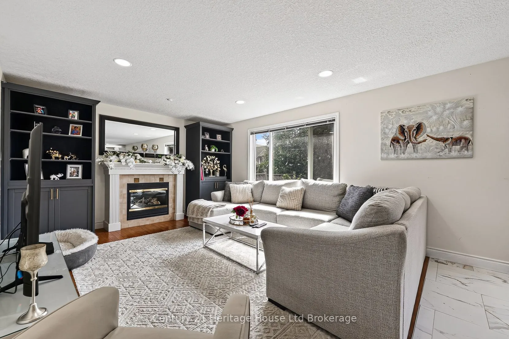 468 Lakeview Drive