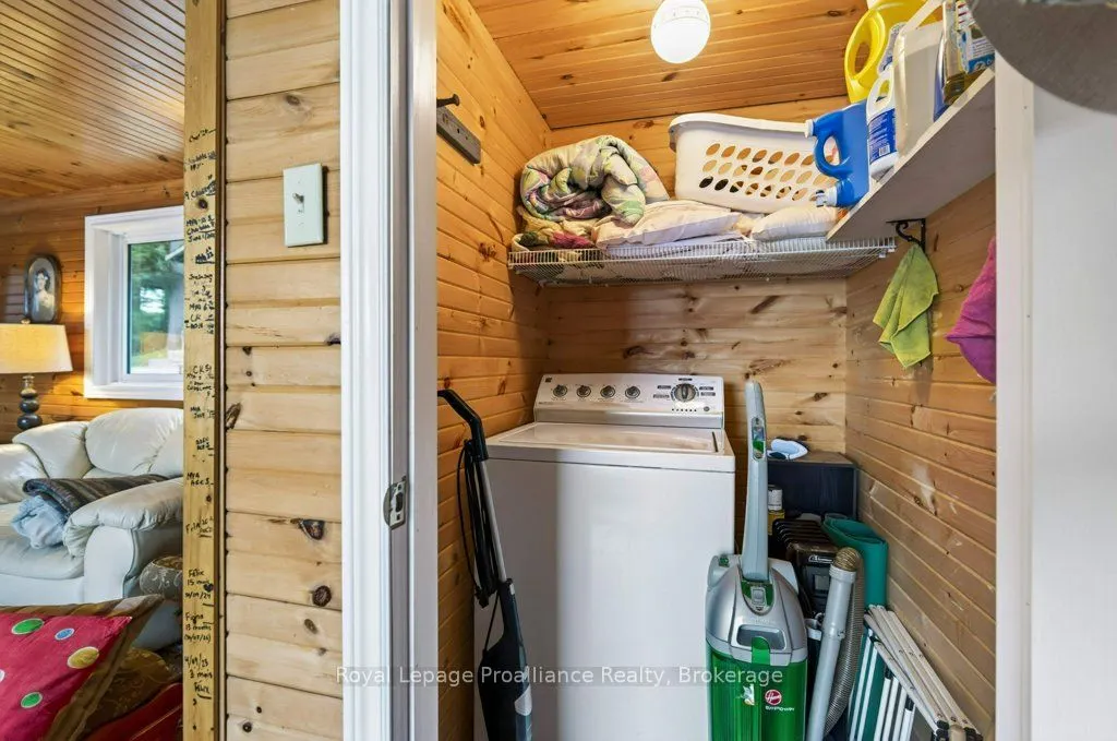 1077 Pukitis Trail