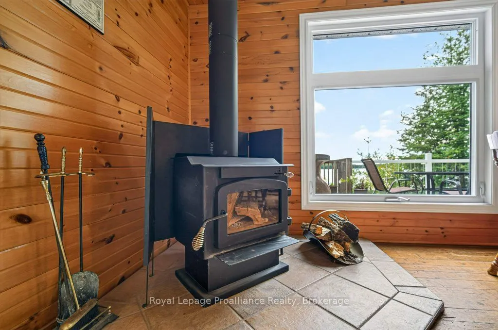 1077 Pukitis Trail