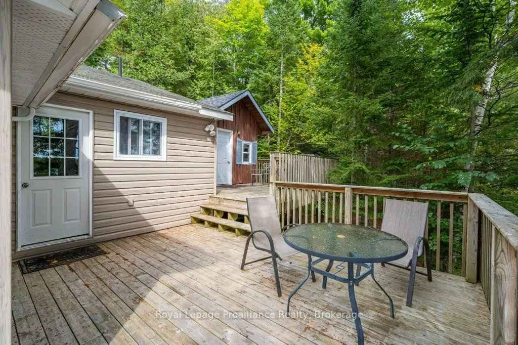 1077 Pukitis Trail
