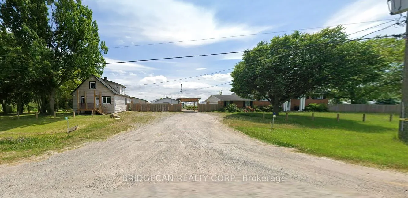 1269 1273 LARKIN Road E