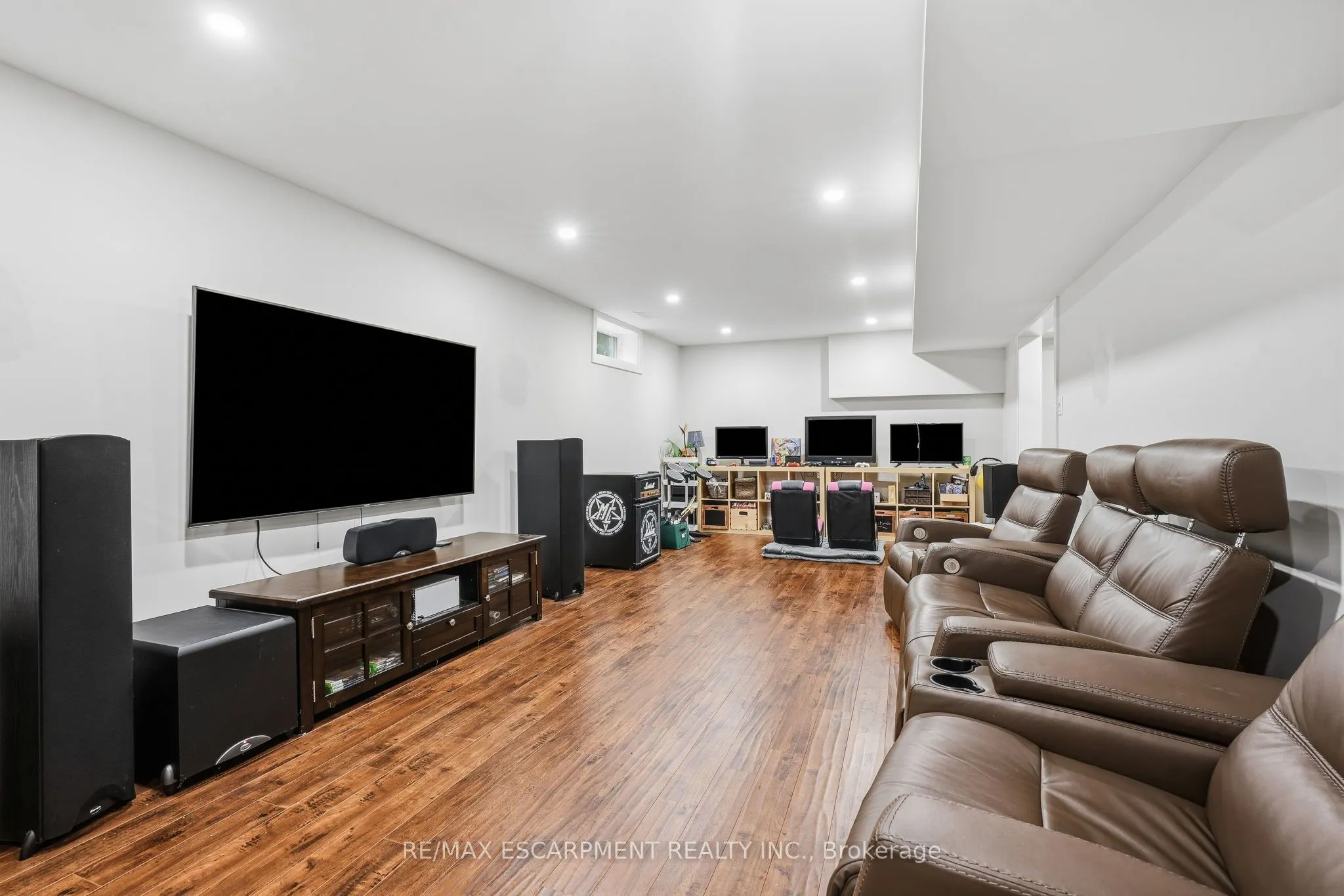 48 Woodend Drive