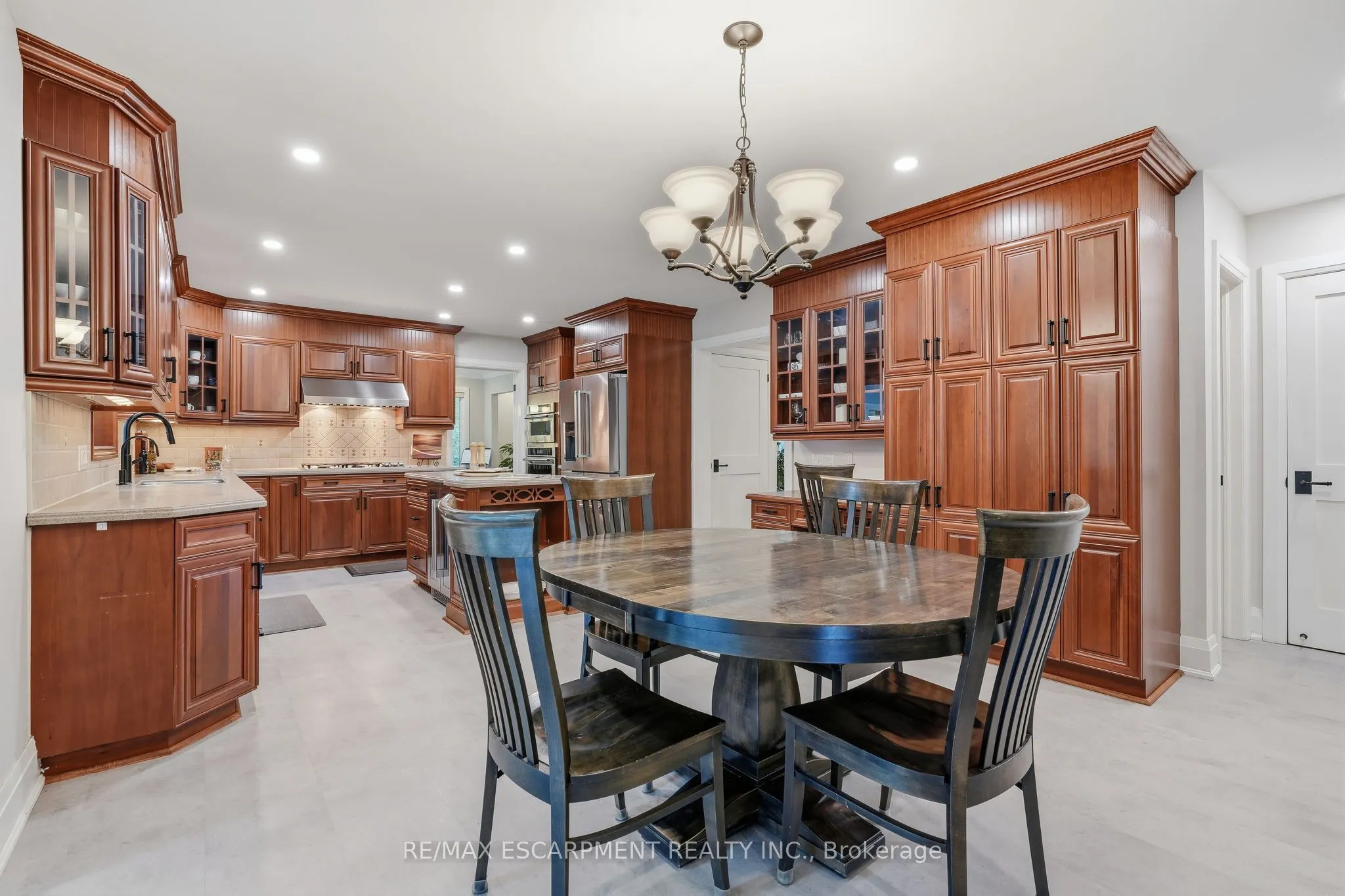 48 Woodend Drive