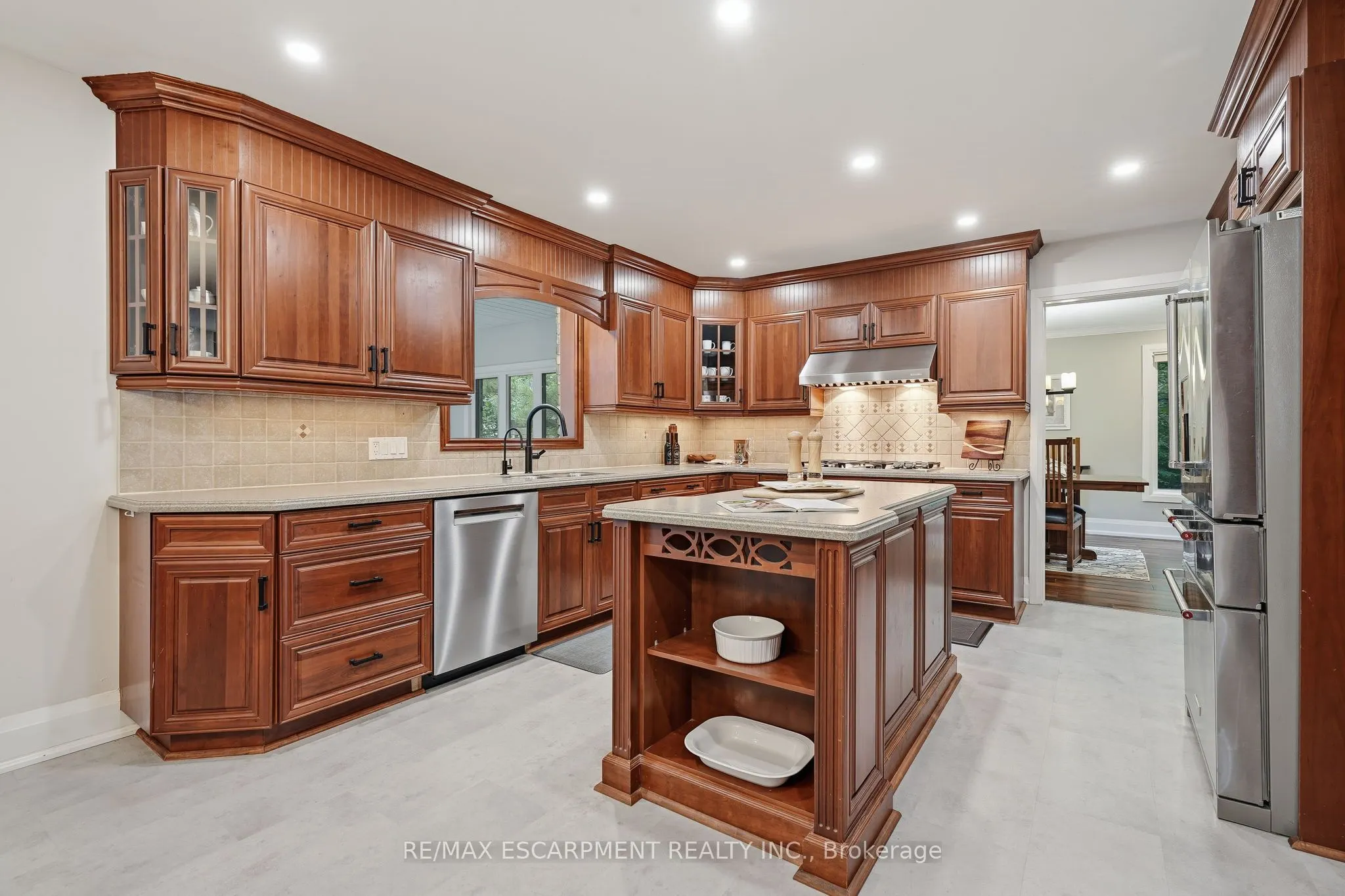 48 Woodend Drive