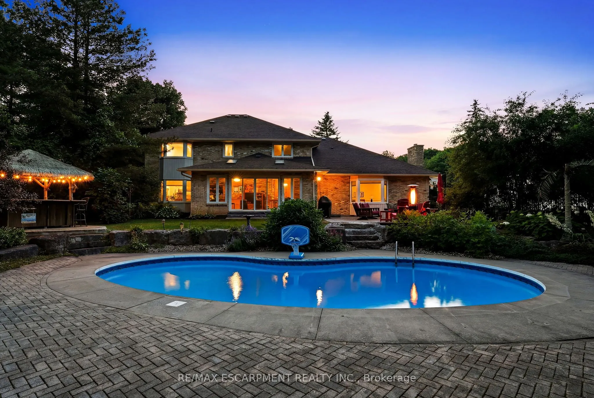 48 Woodend Drive