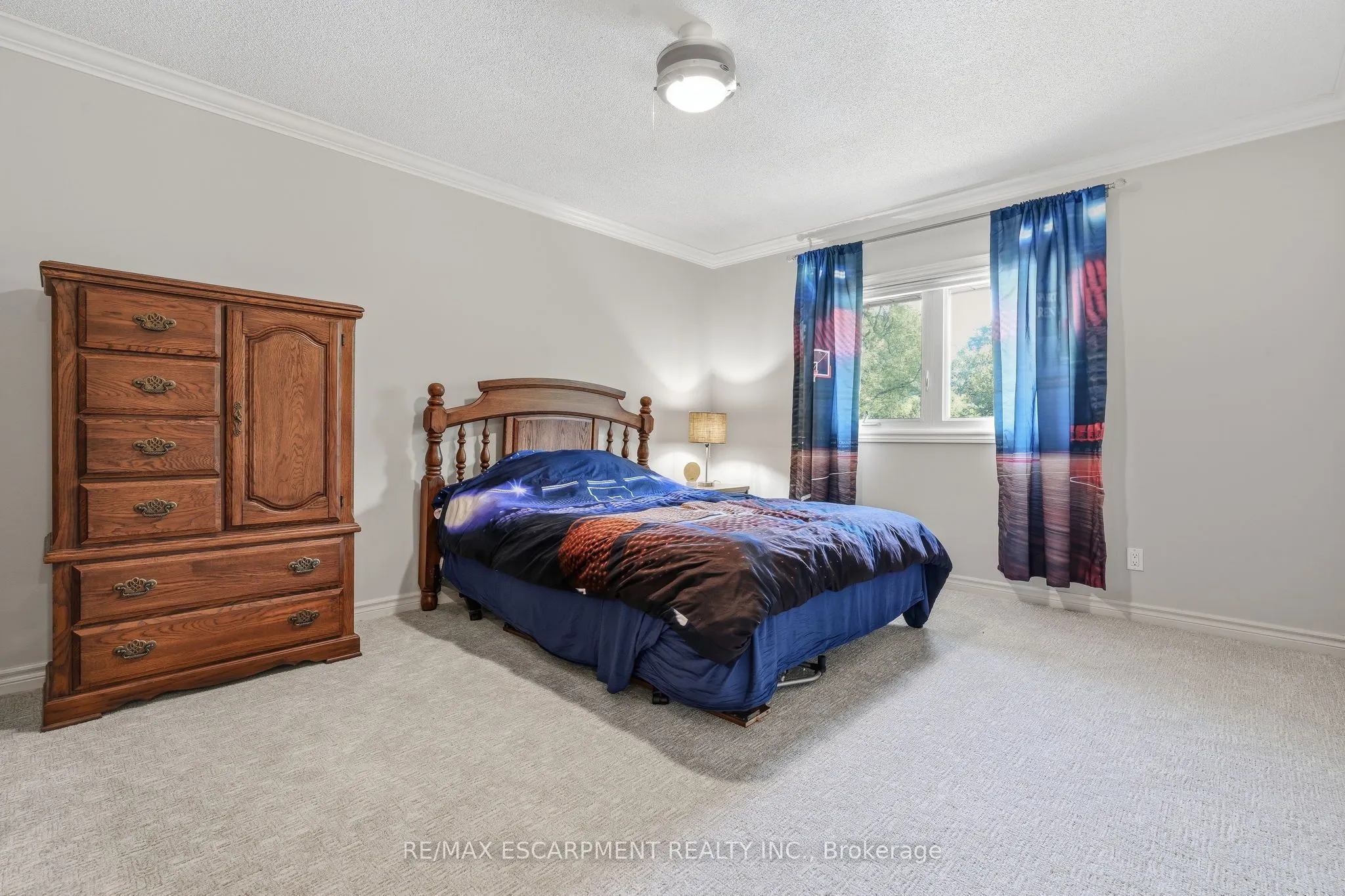48 Woodend Drive