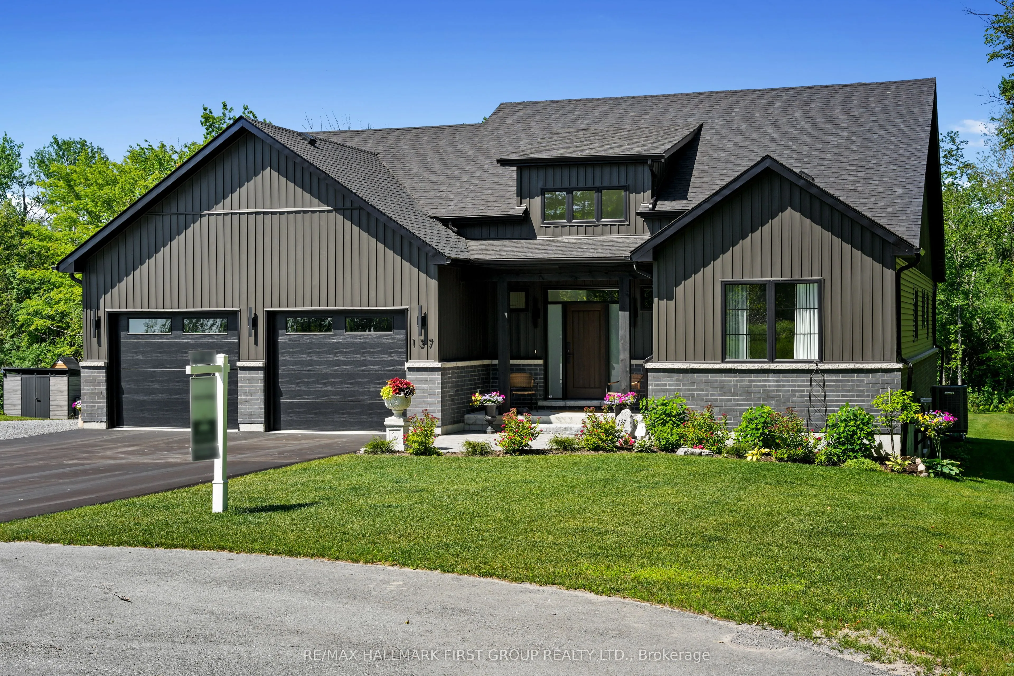 137 Ridgeline Drive