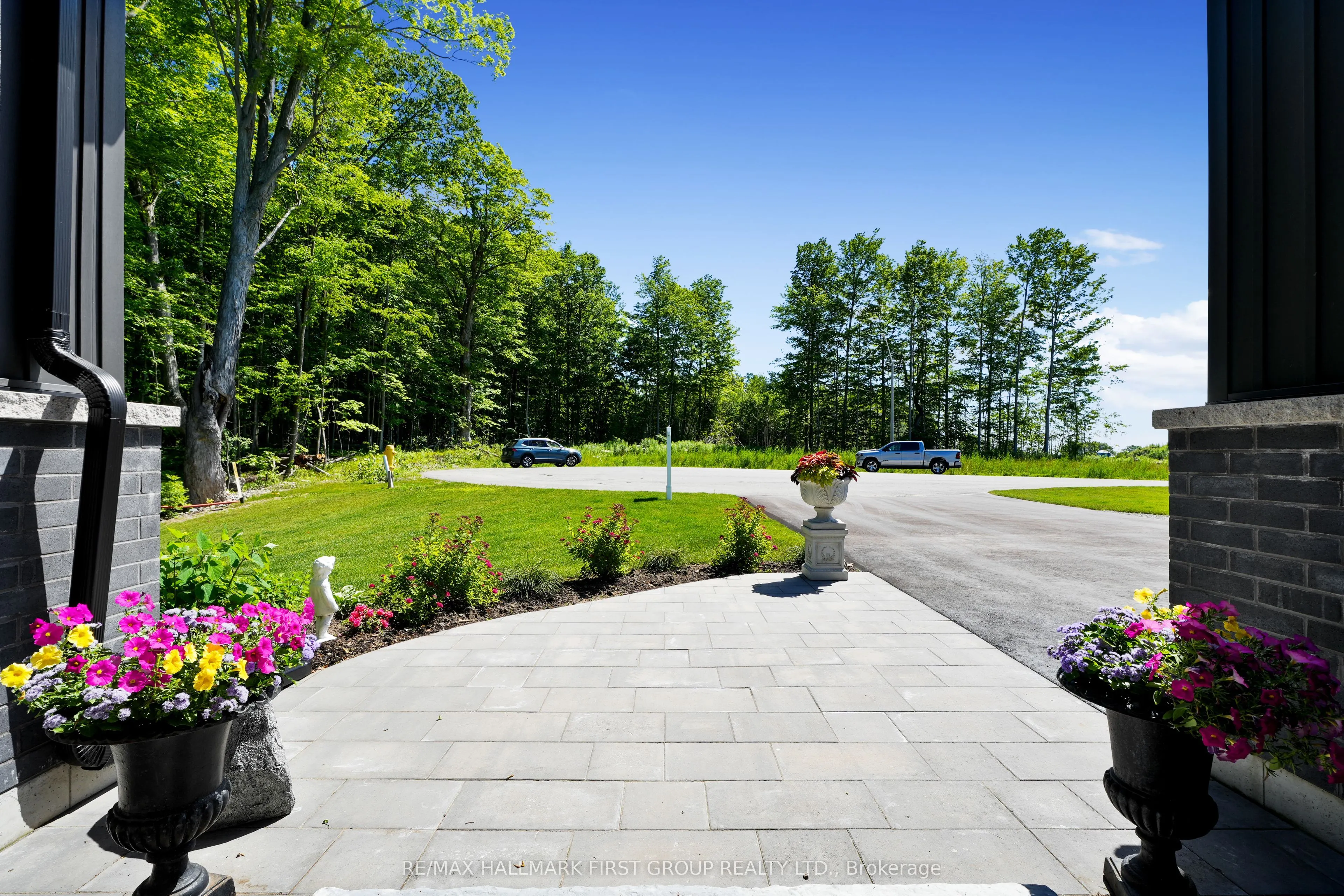 137 Ridgeline Drive