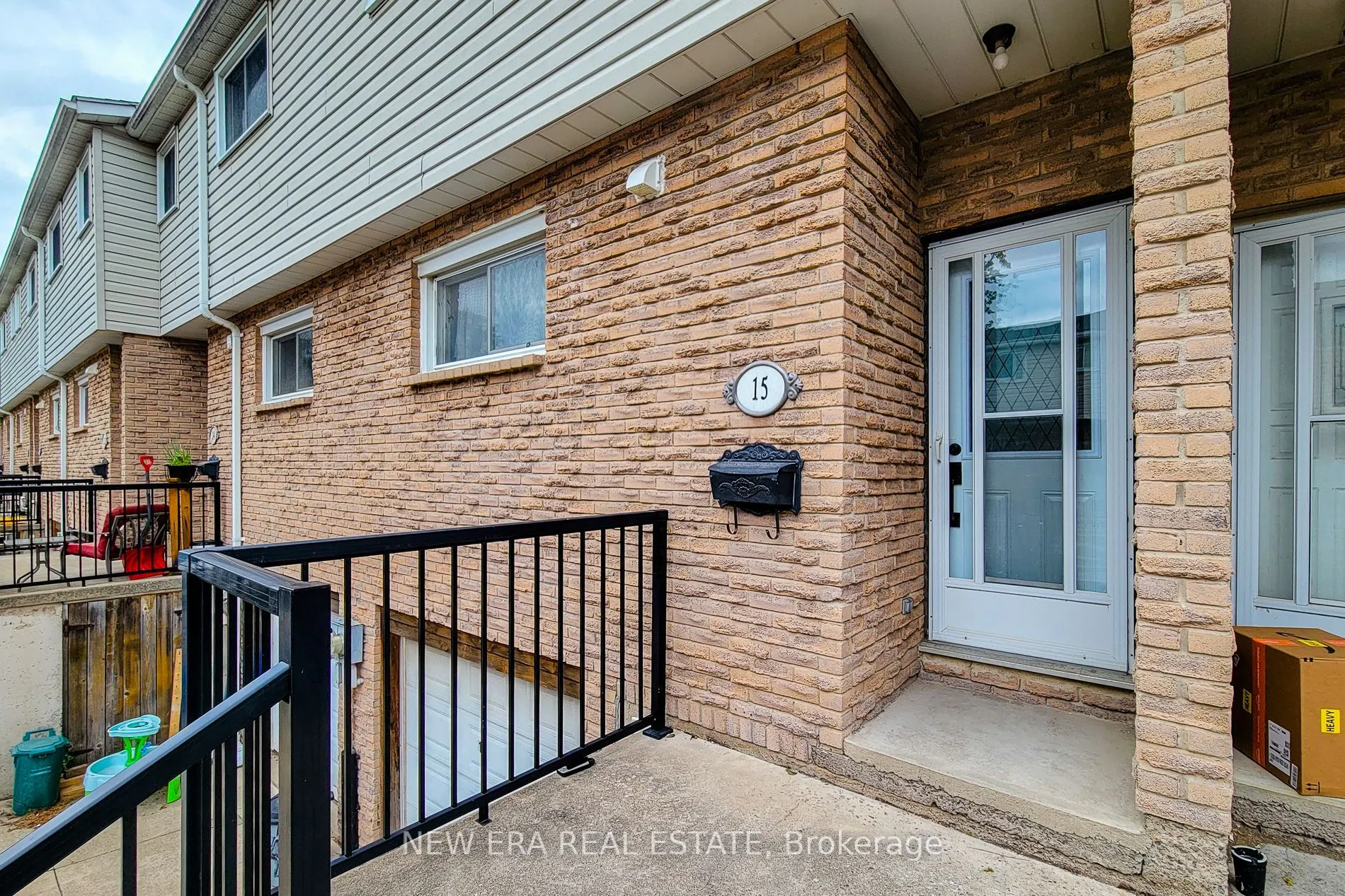 149 St Catharine Street #15
