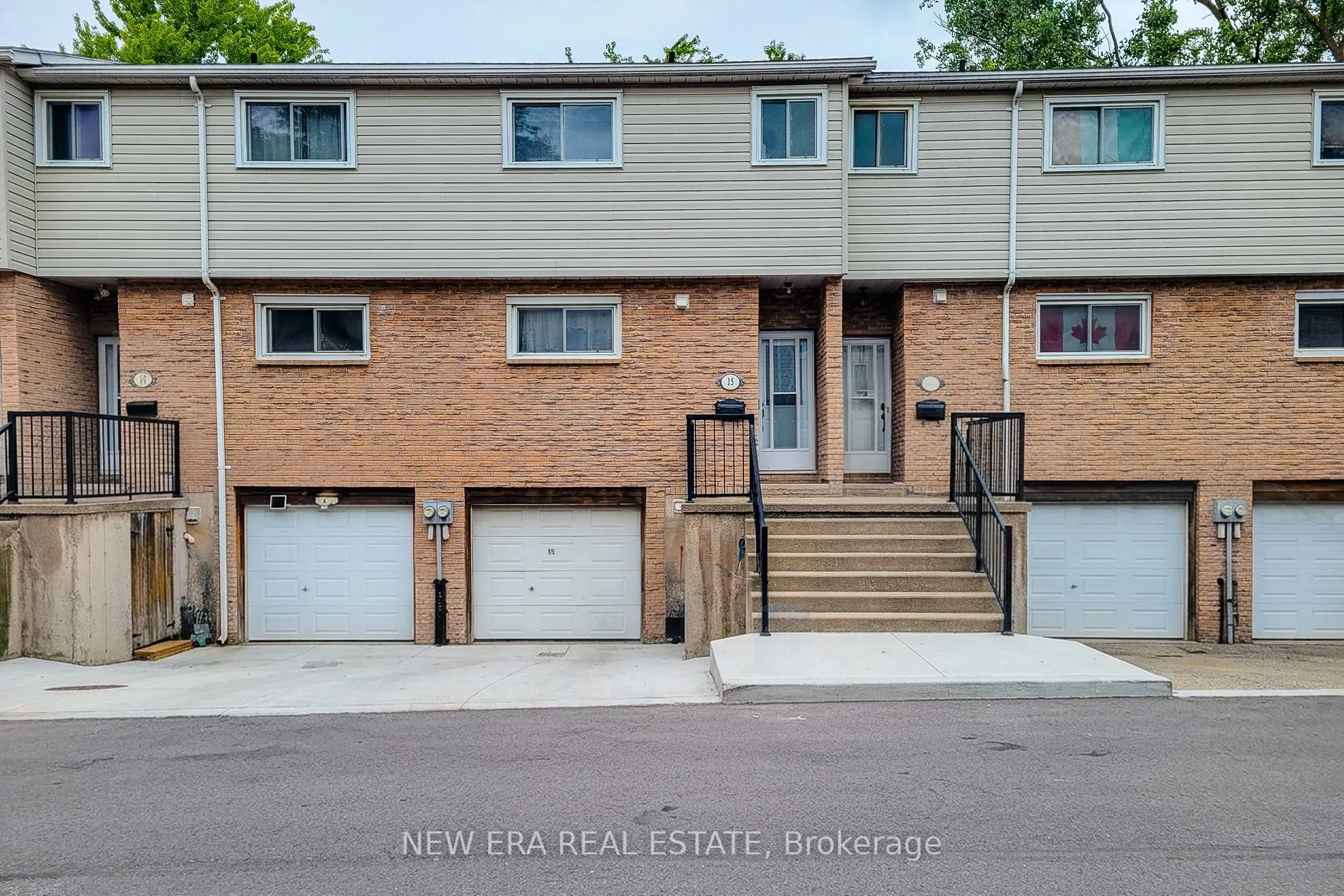 149 St Catharine Street #15