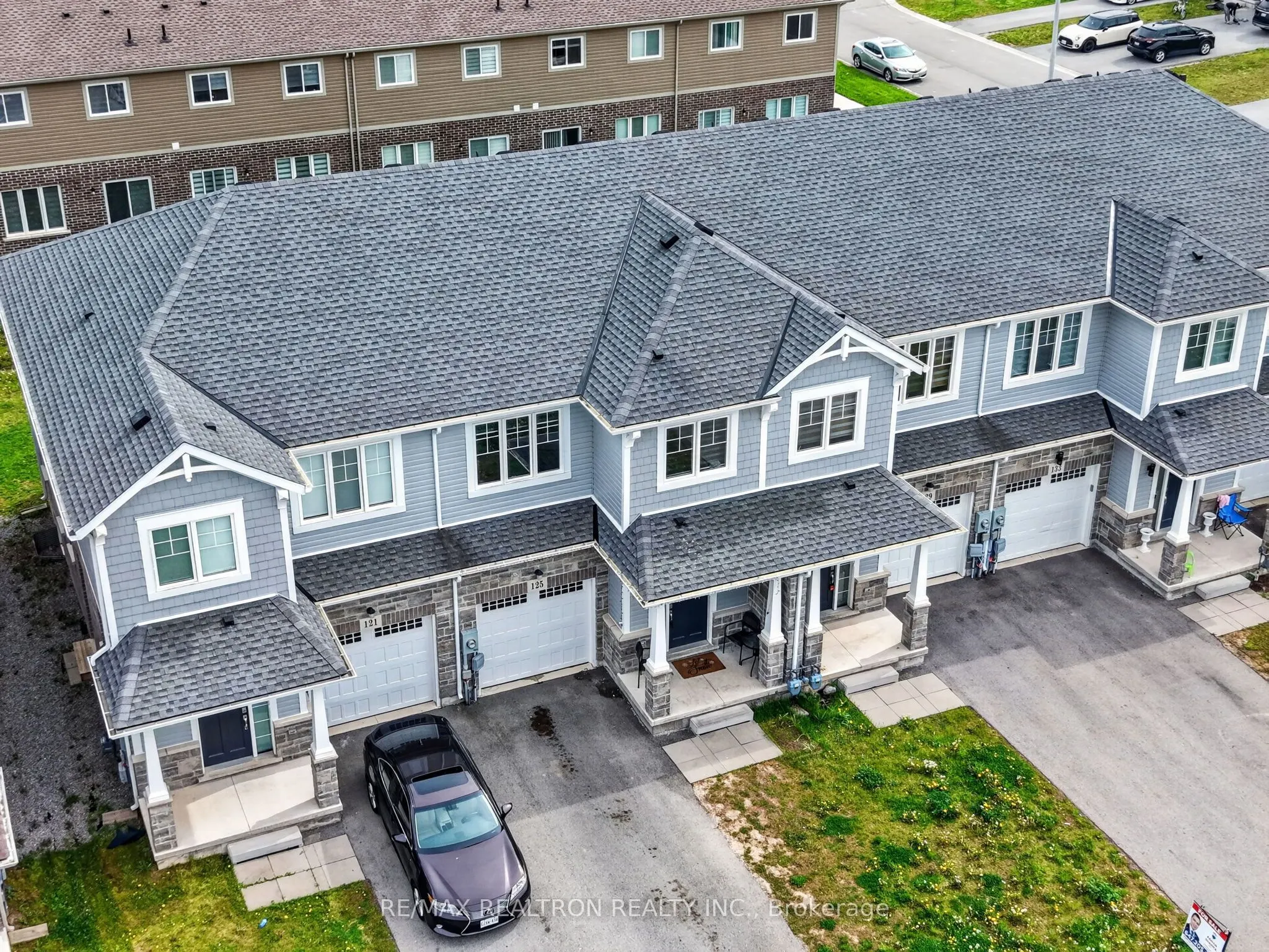 125 Sunflower Place