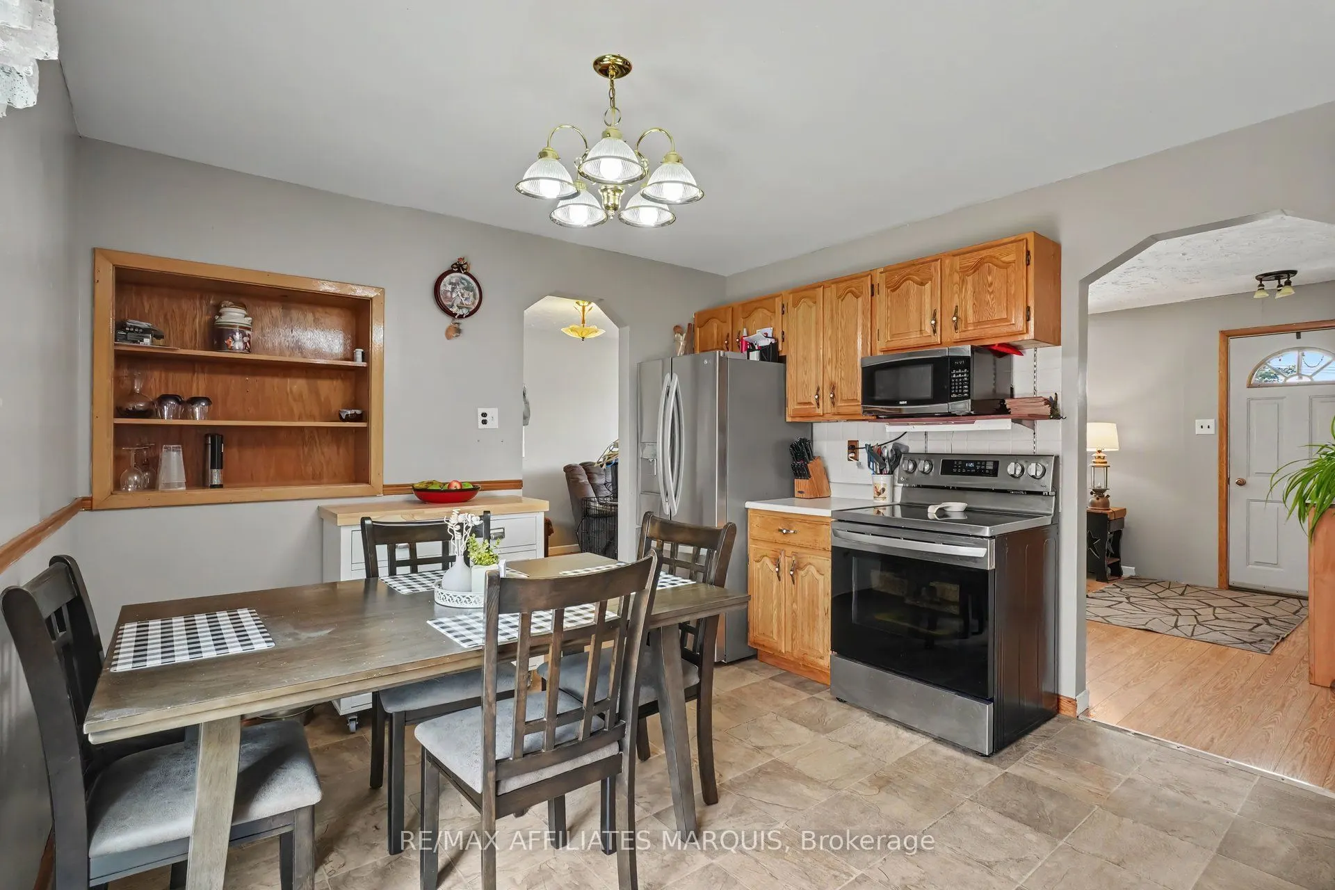 86 Jasper Avenue