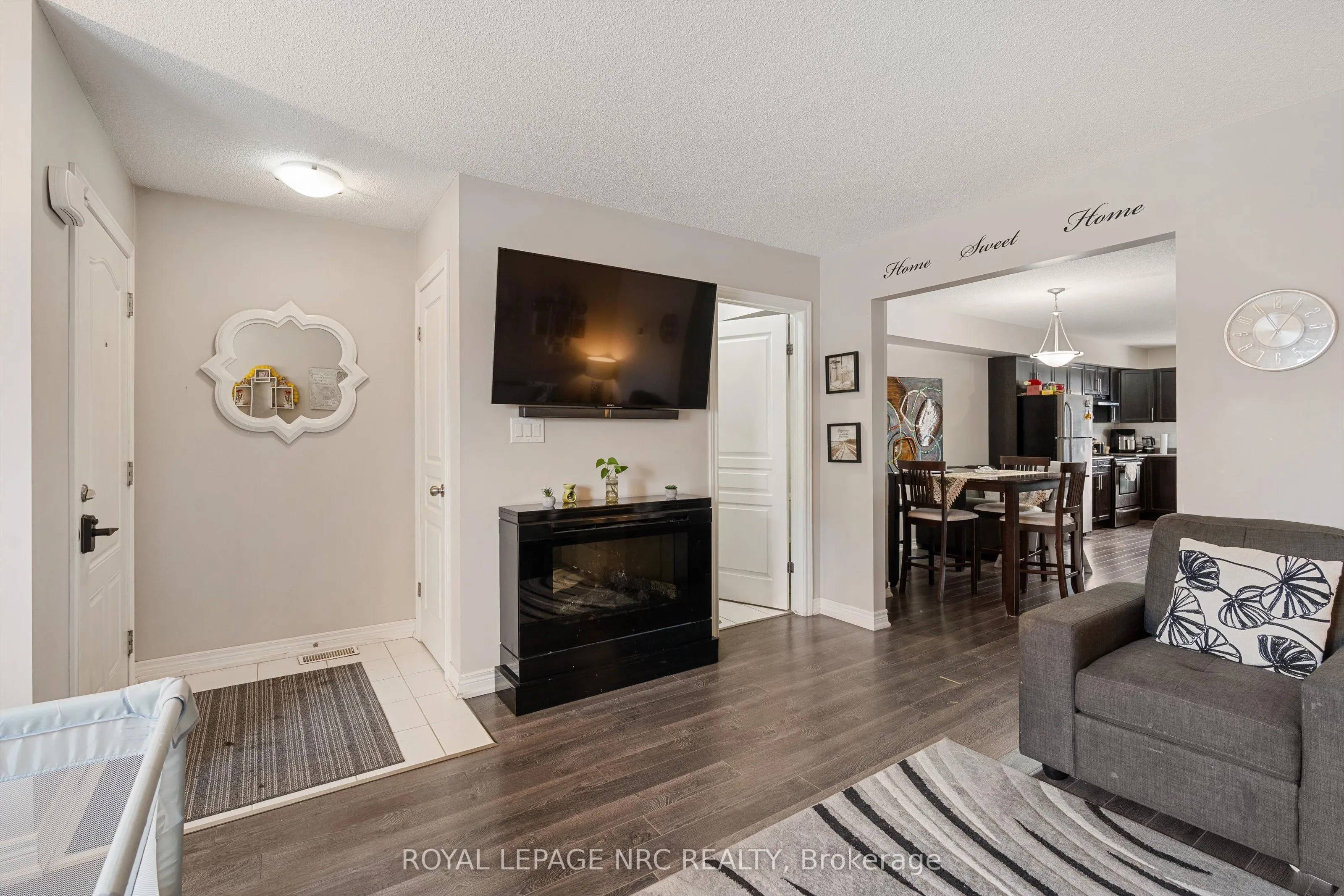 6118 Kelsey Crescent #6
