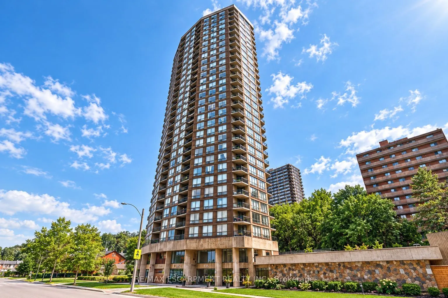 150 Charlton Avenue #1403