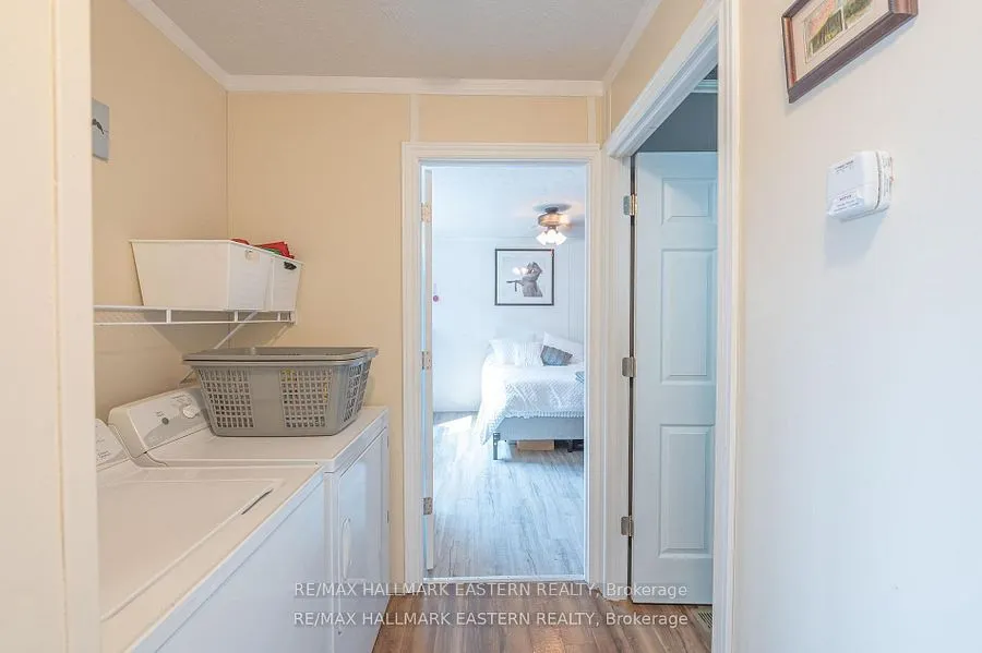 6 Hillview Drive