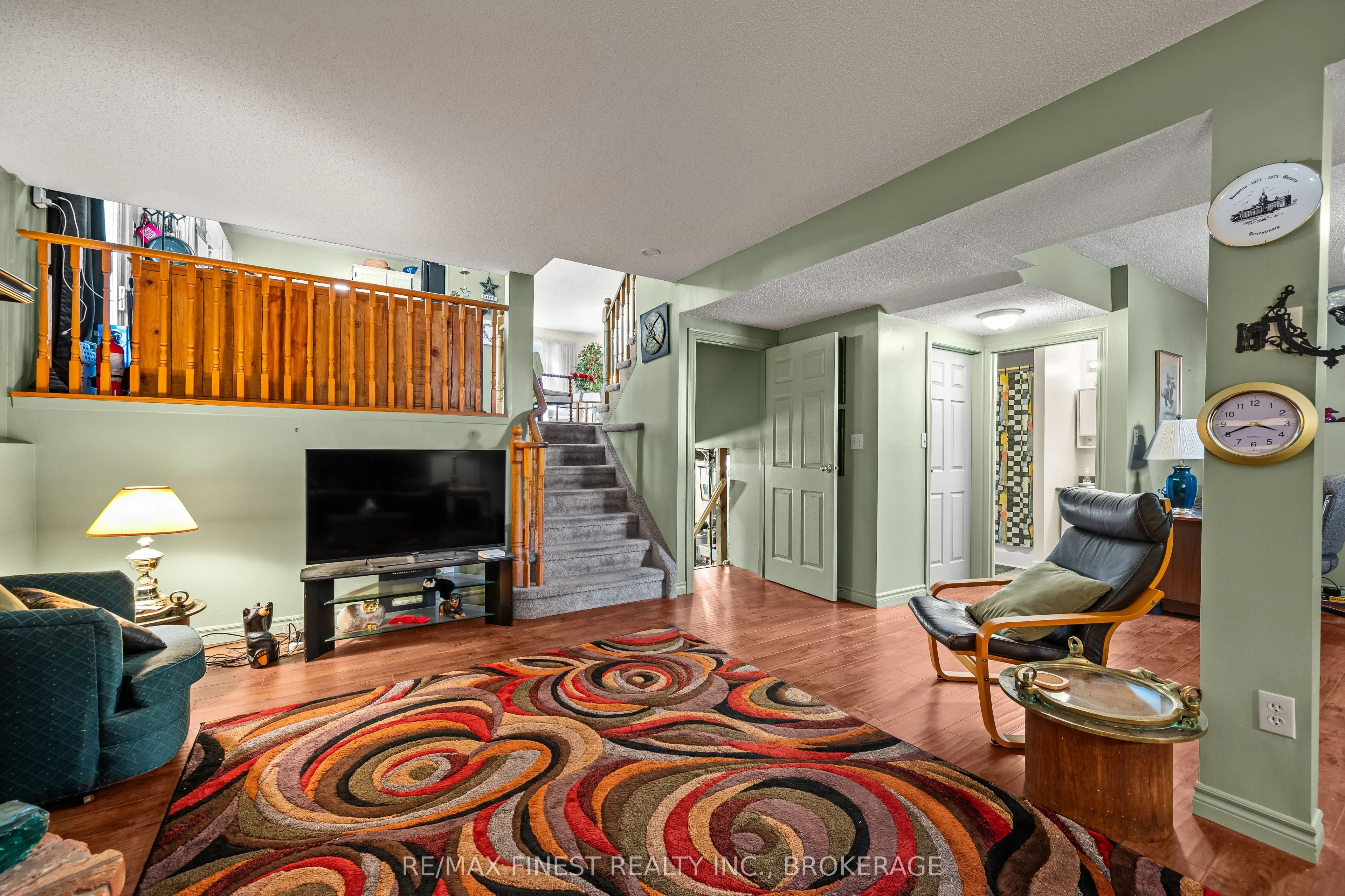 105 Grenadier Drive
