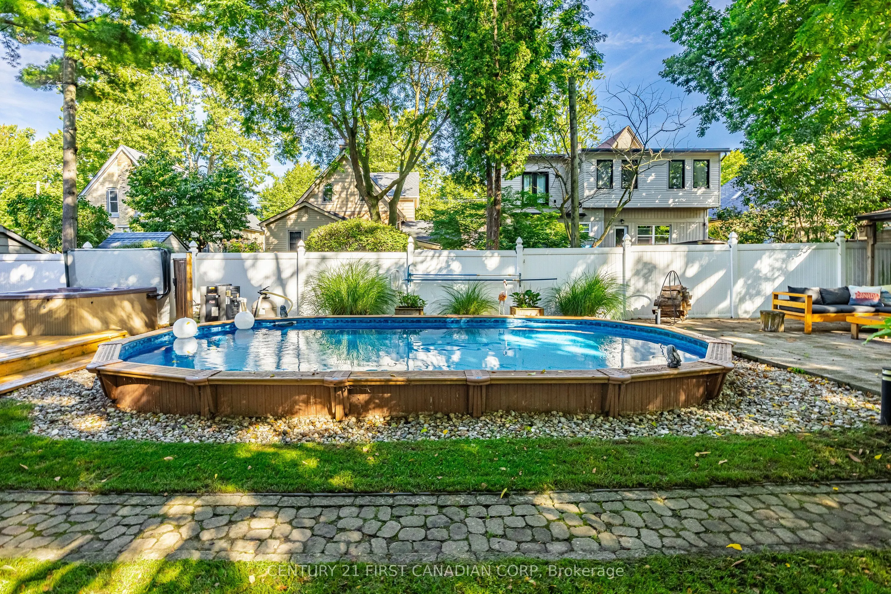 26 Thornton Avenue