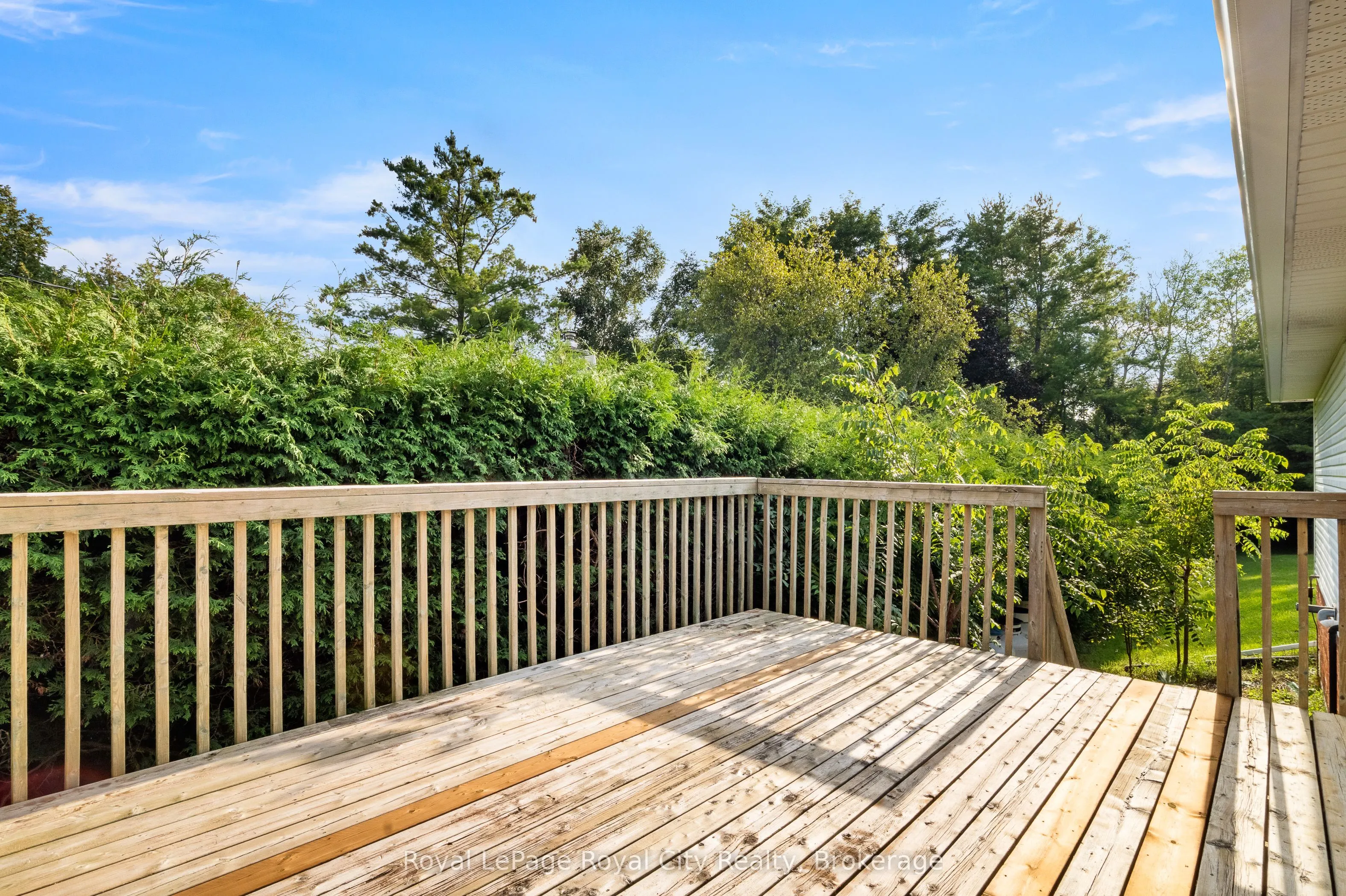 4452 Sideroad 20 N