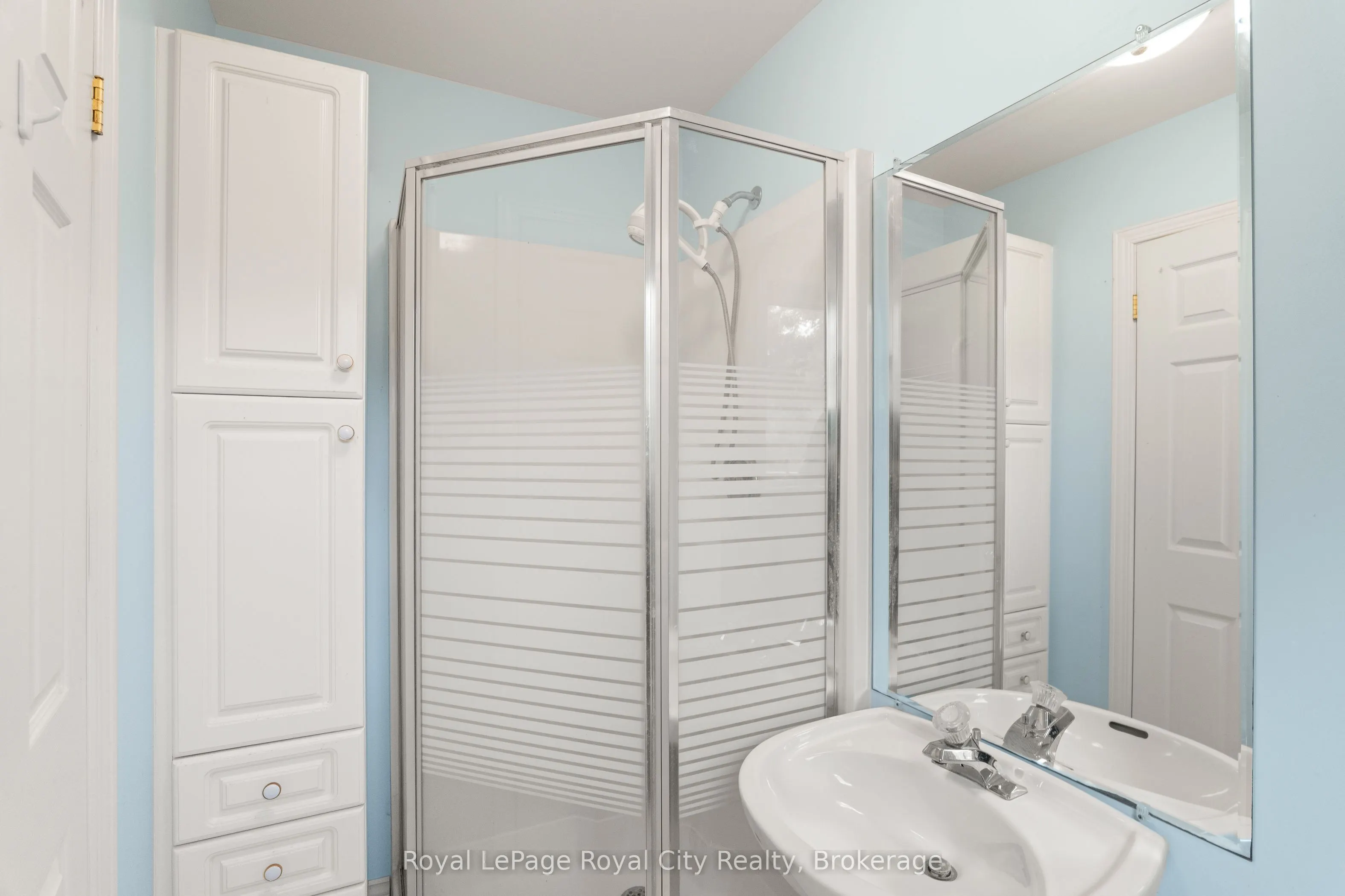4452 Sideroad 20 N