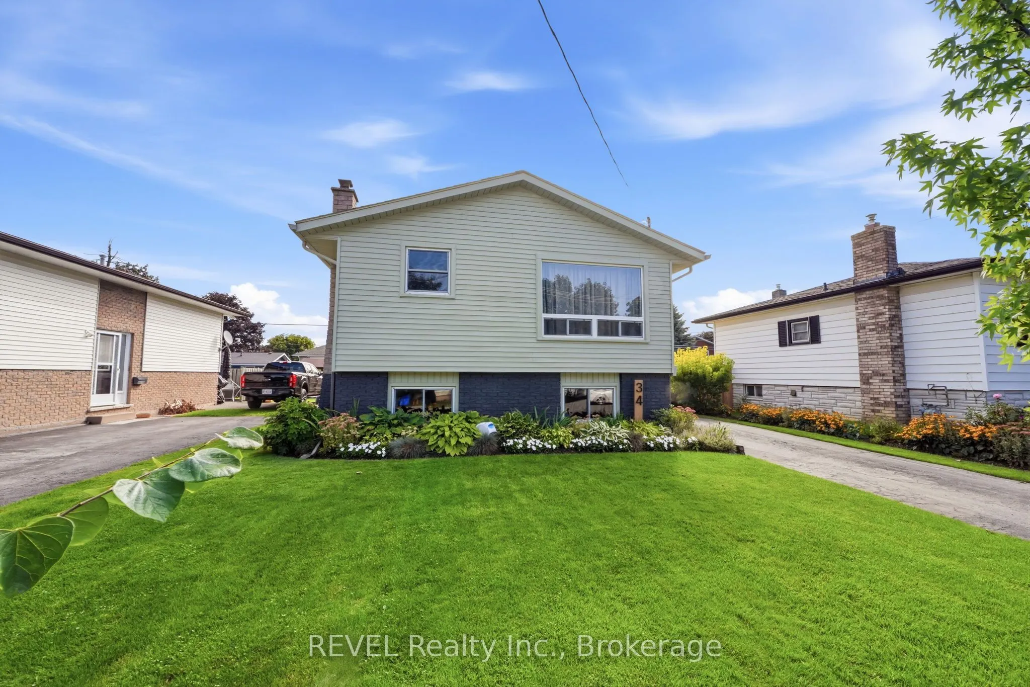 34 Oakwood Street