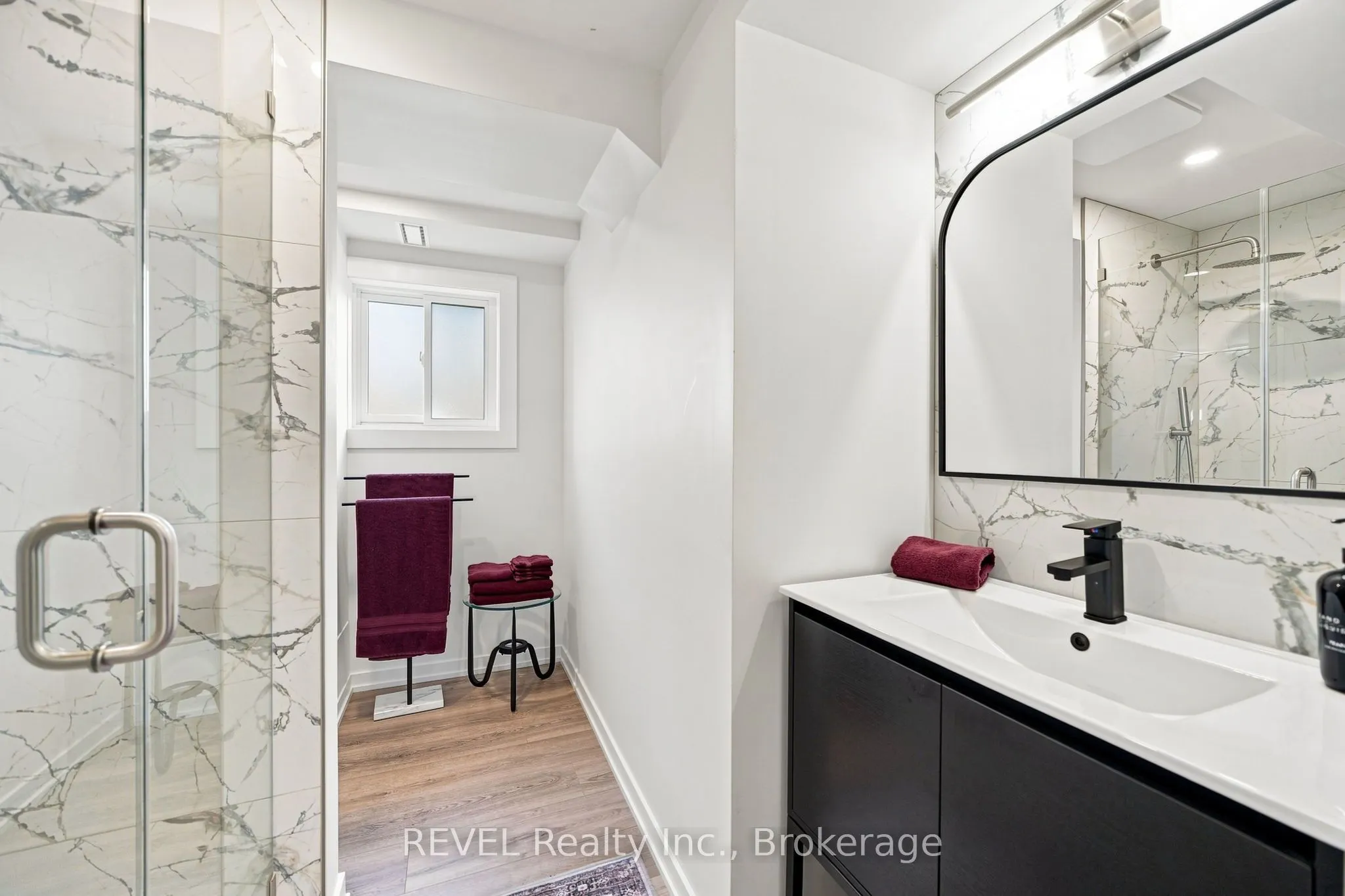 34 Oakwood Street
