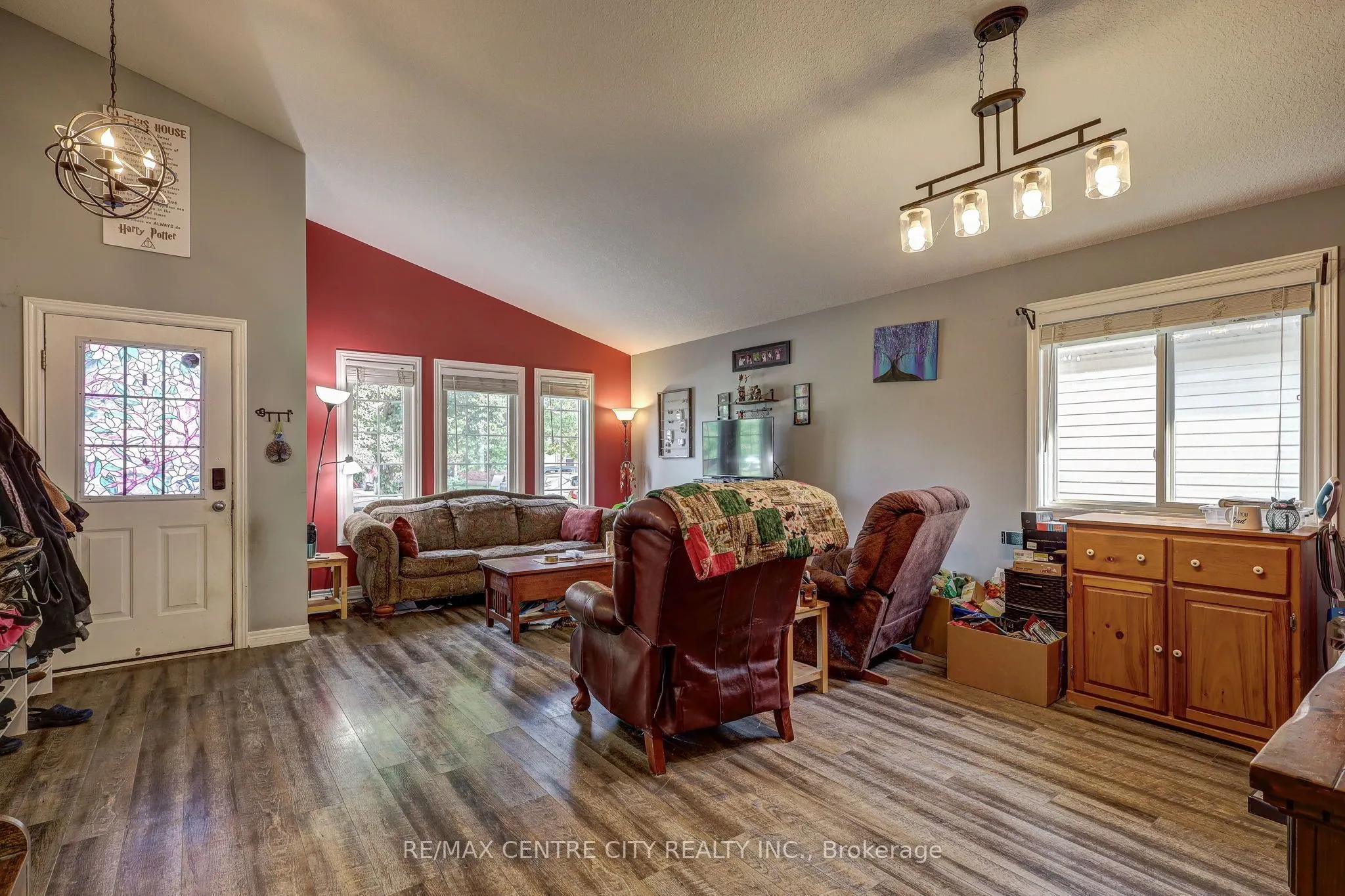 26 Glenview Court