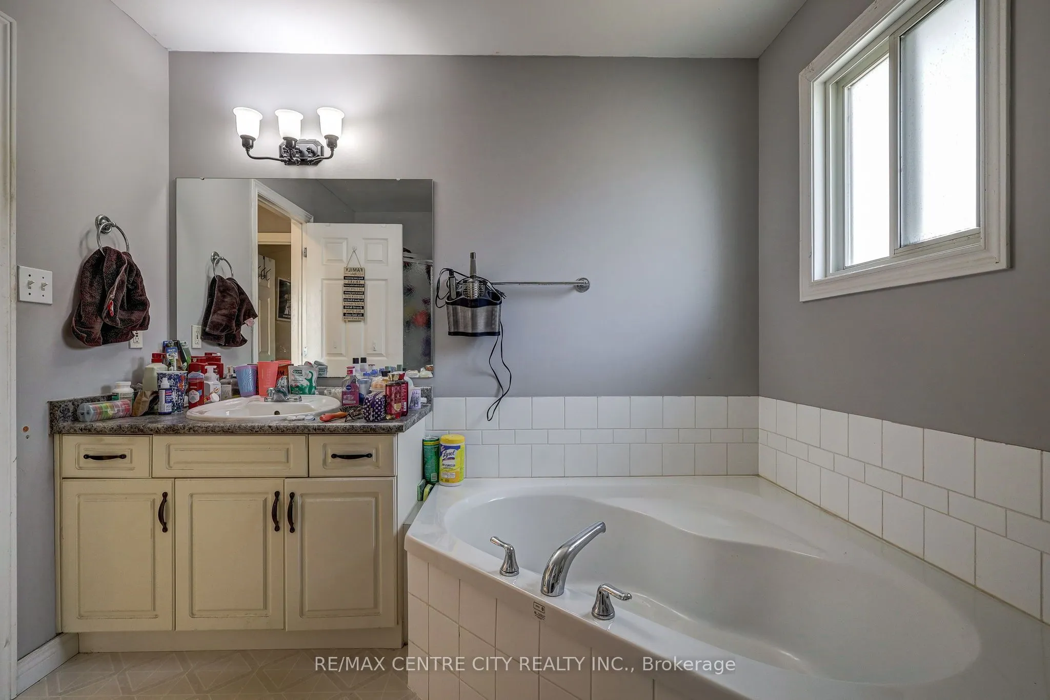 26 Glenview Court
