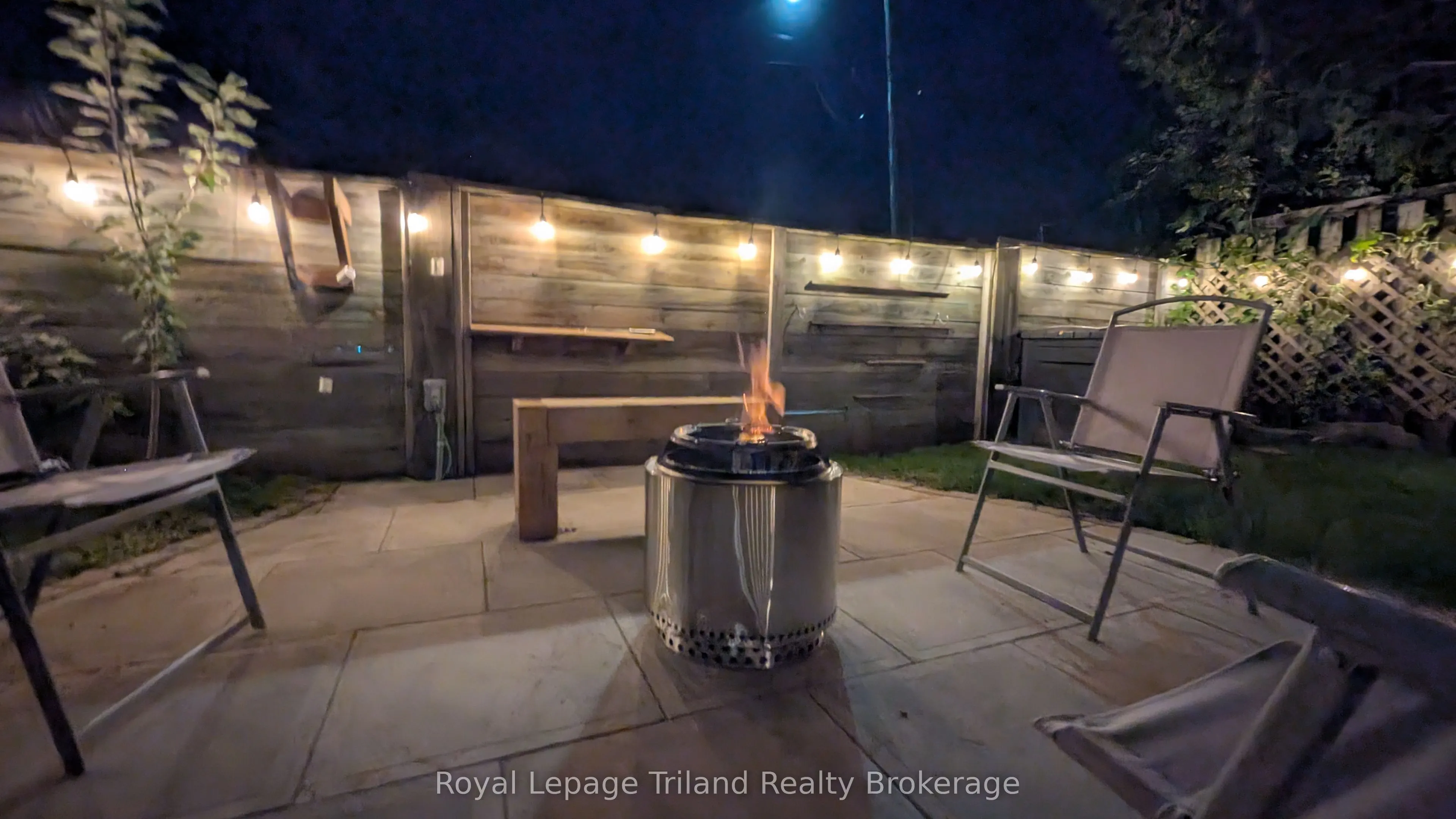 847 Hunters Gate Crescent
