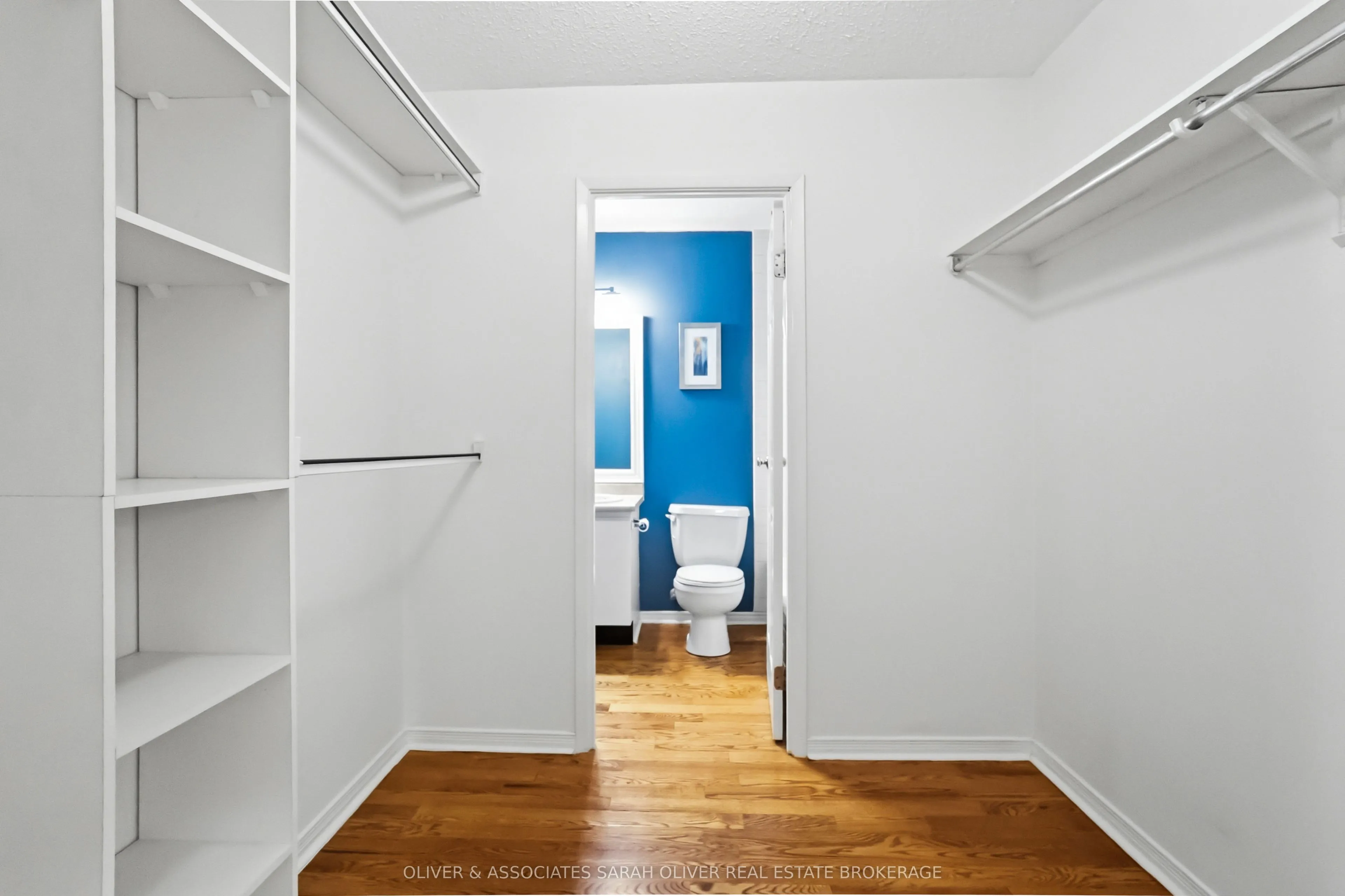 285 Queens Avenue #101