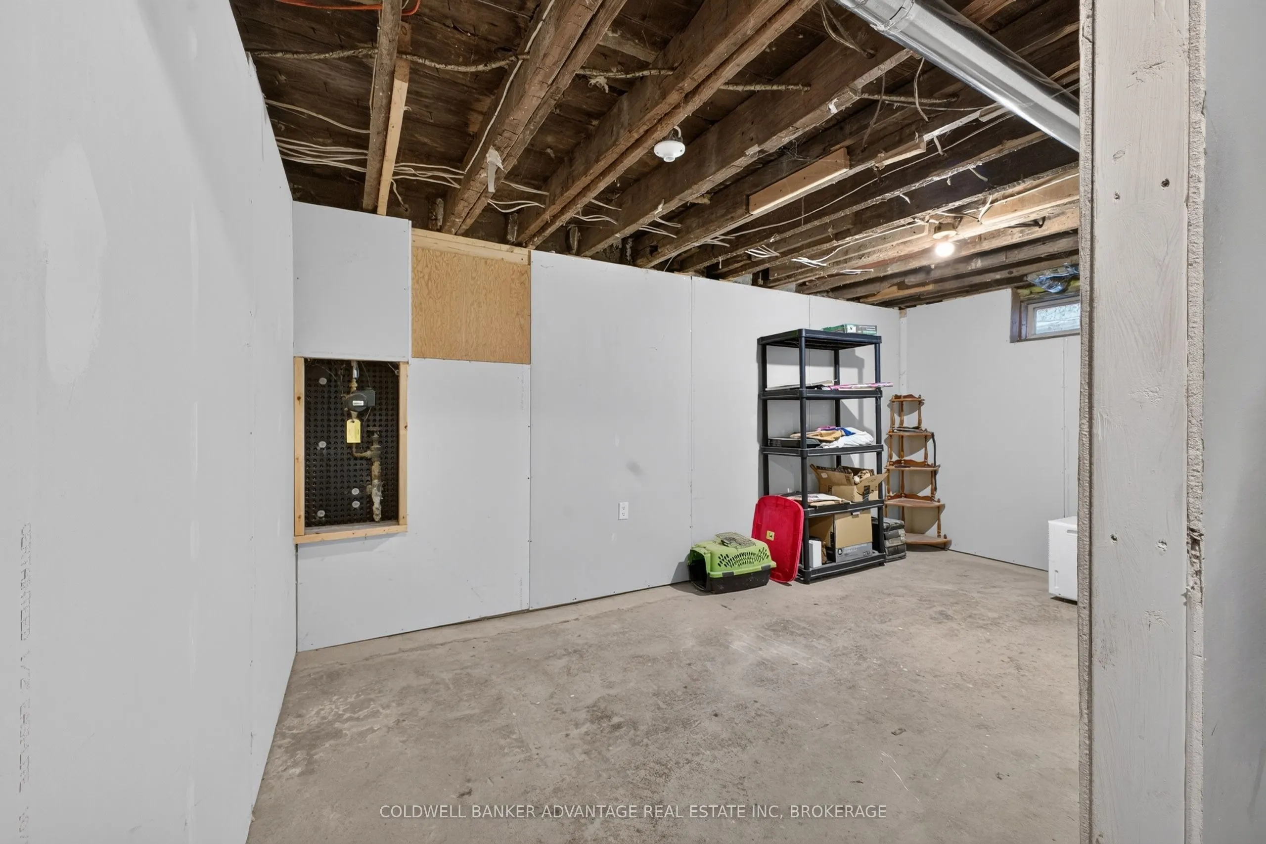 183 KNOLL Street