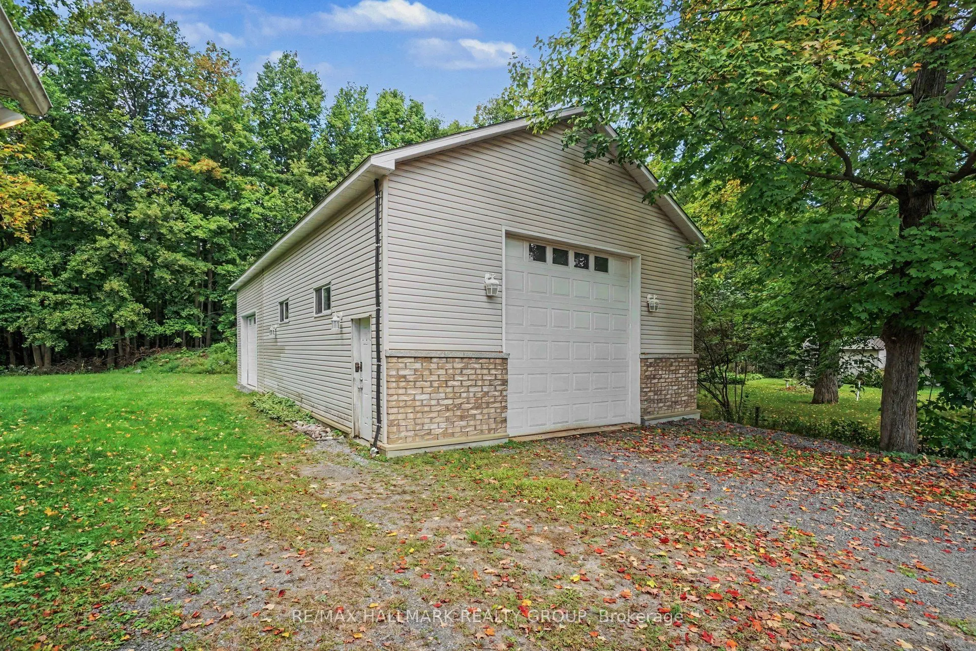 7273 Mitch Owens Road