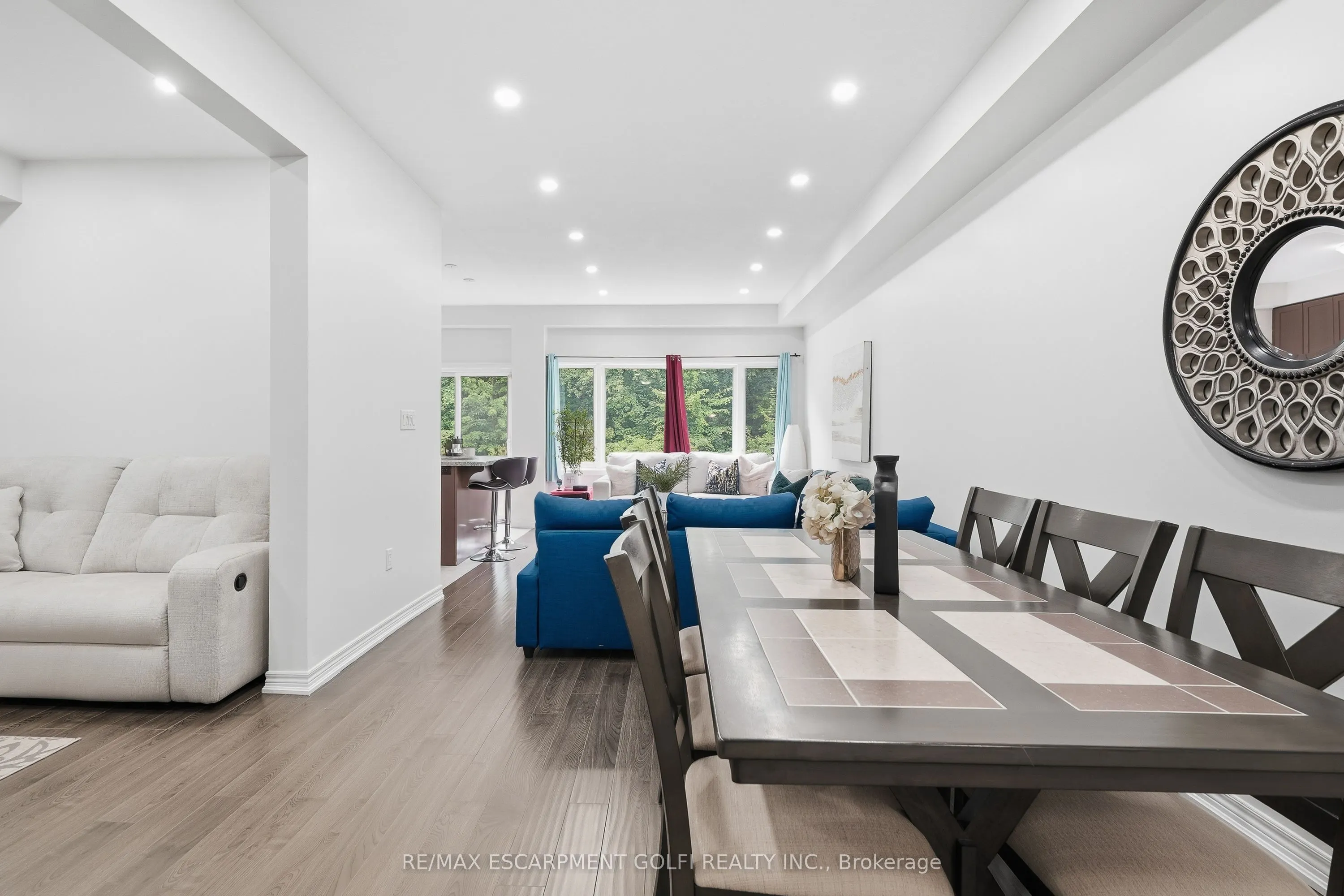 161 Kinsman Drive