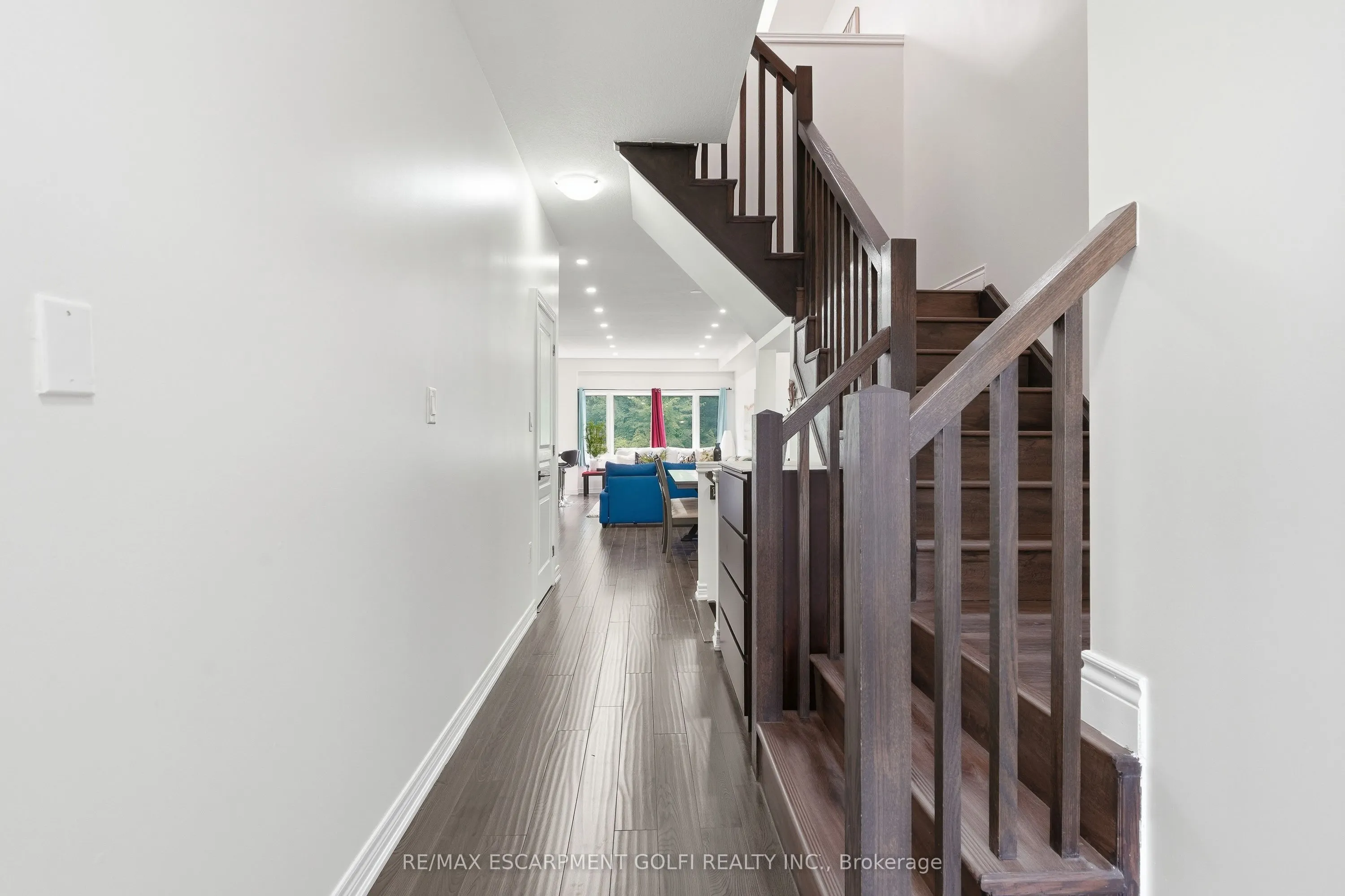161 Kinsman Drive