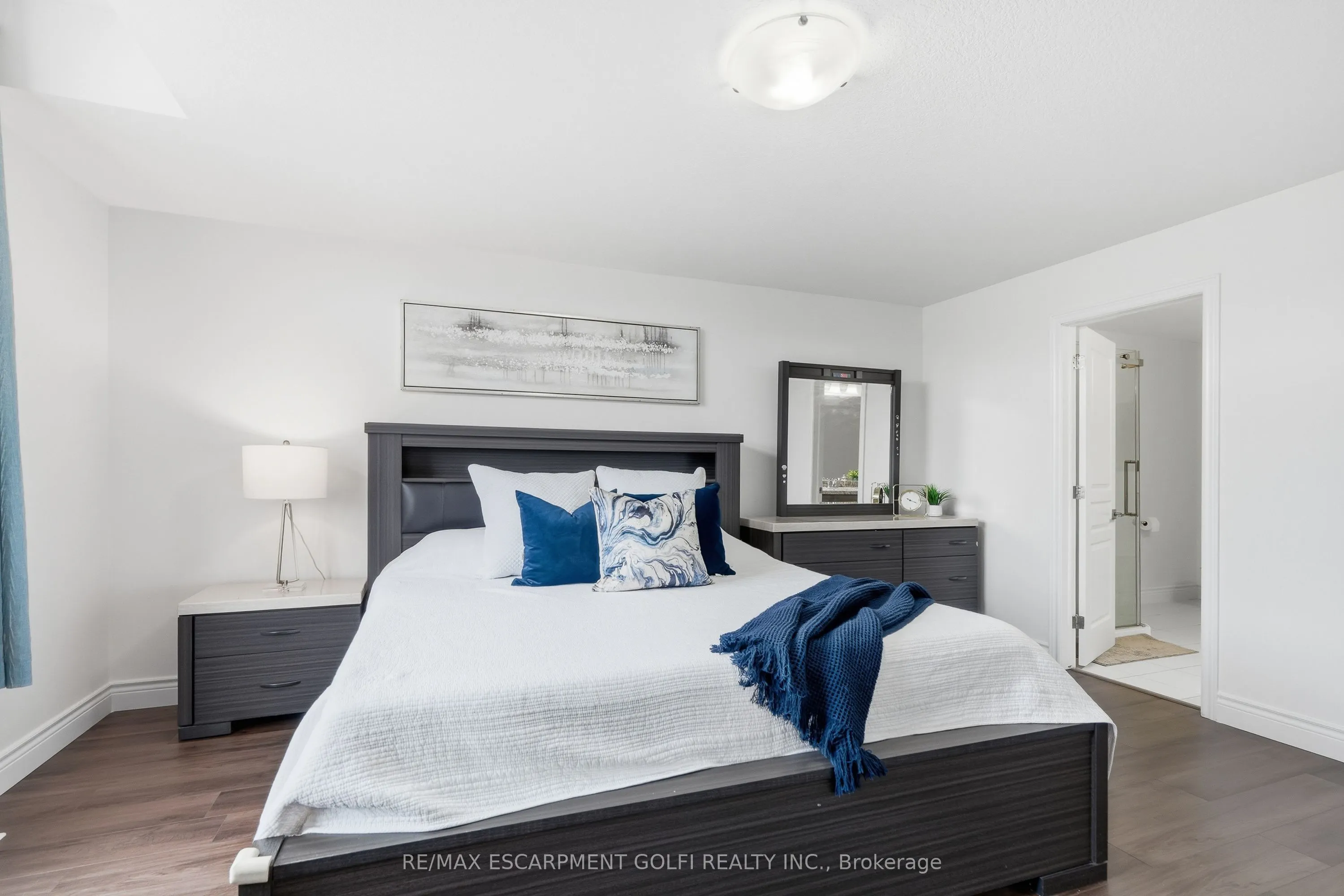 161 Kinsman Drive