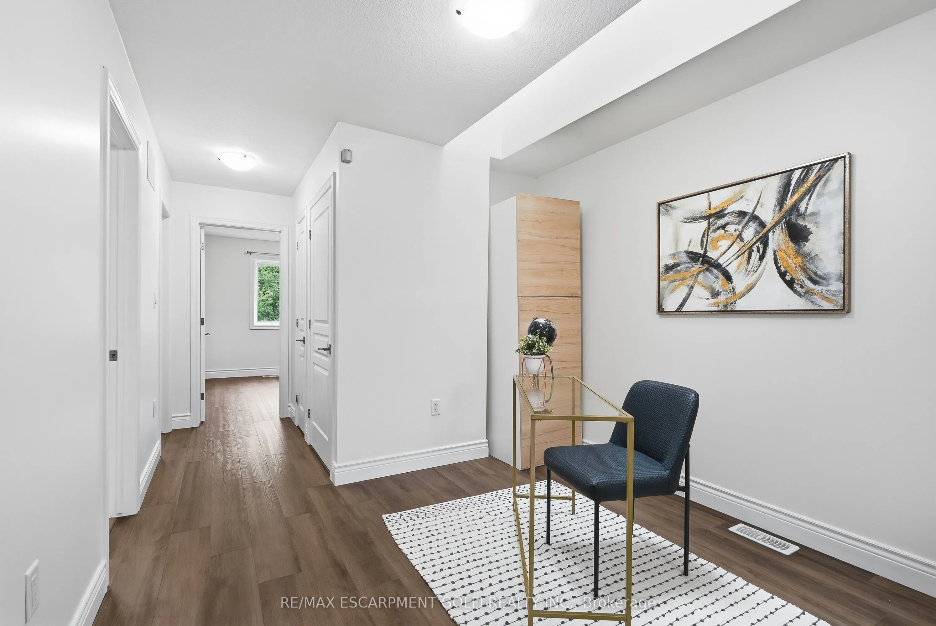 161 Kinsman Drive