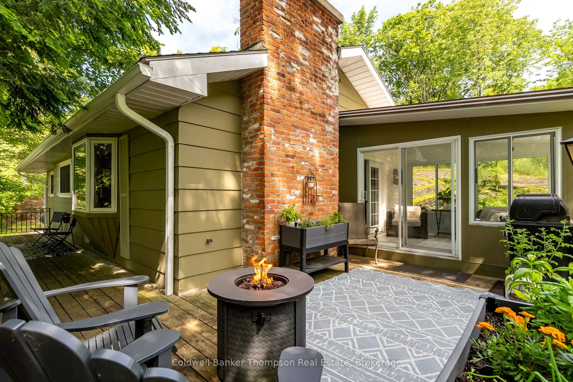 2-2802 Muskoka 118 Road W