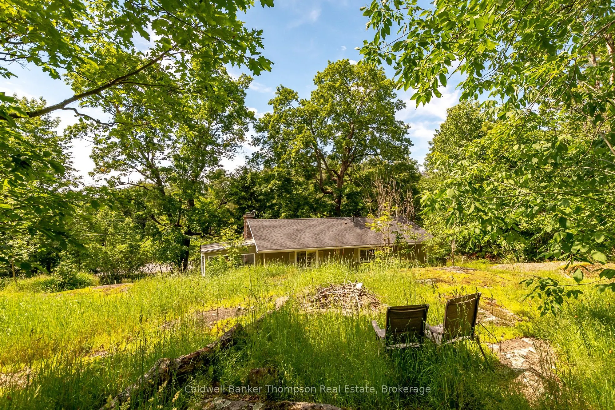 2-2802 Muskoka 118 Road W