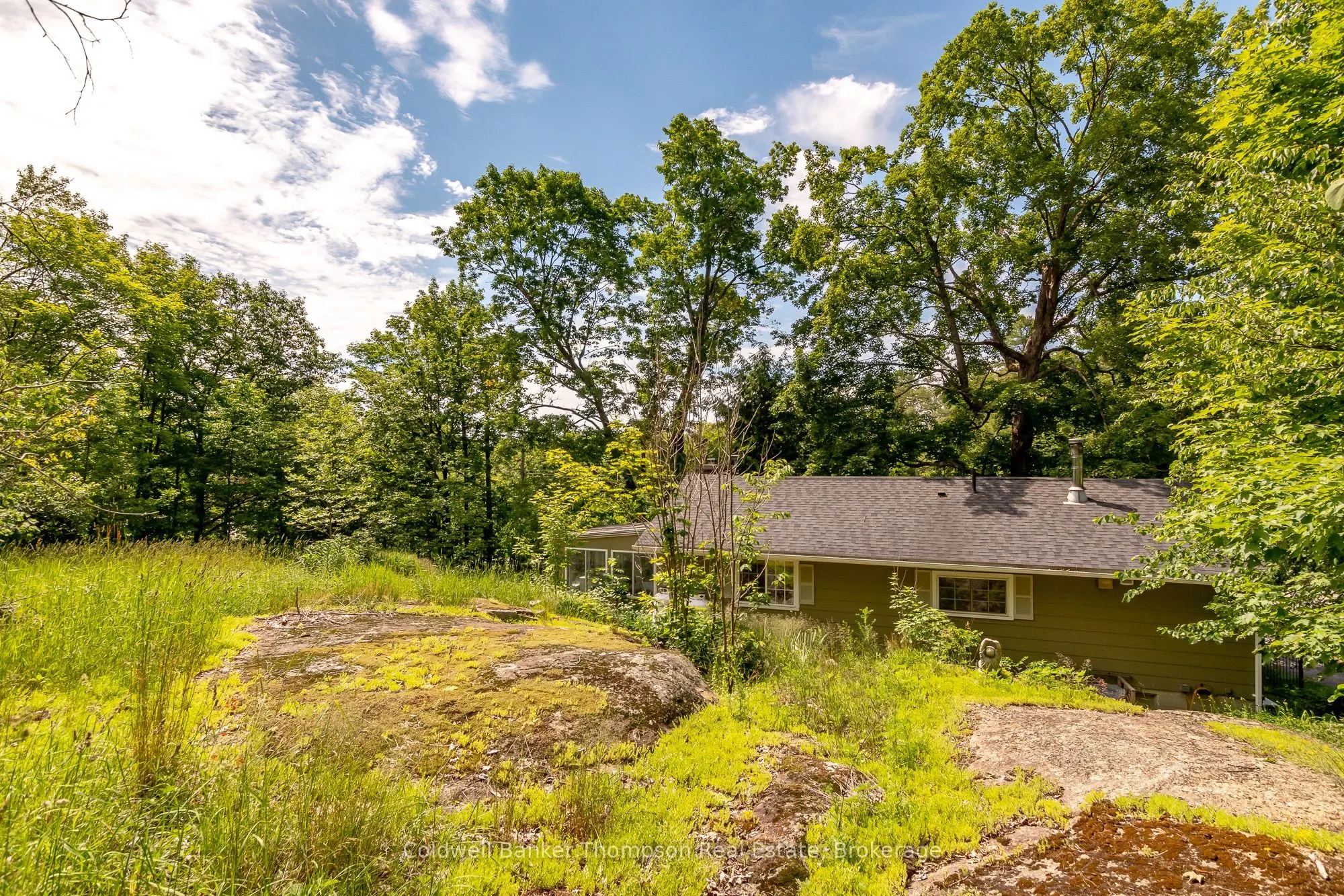 2-2802 Muskoka 118 Road W