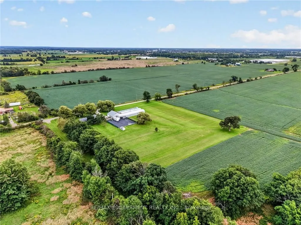 3294 South Grimsby Road 7