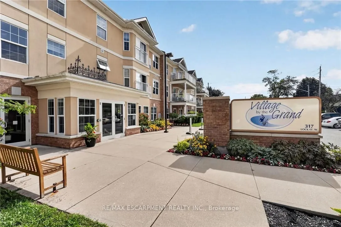 317 Lock Street W #113
