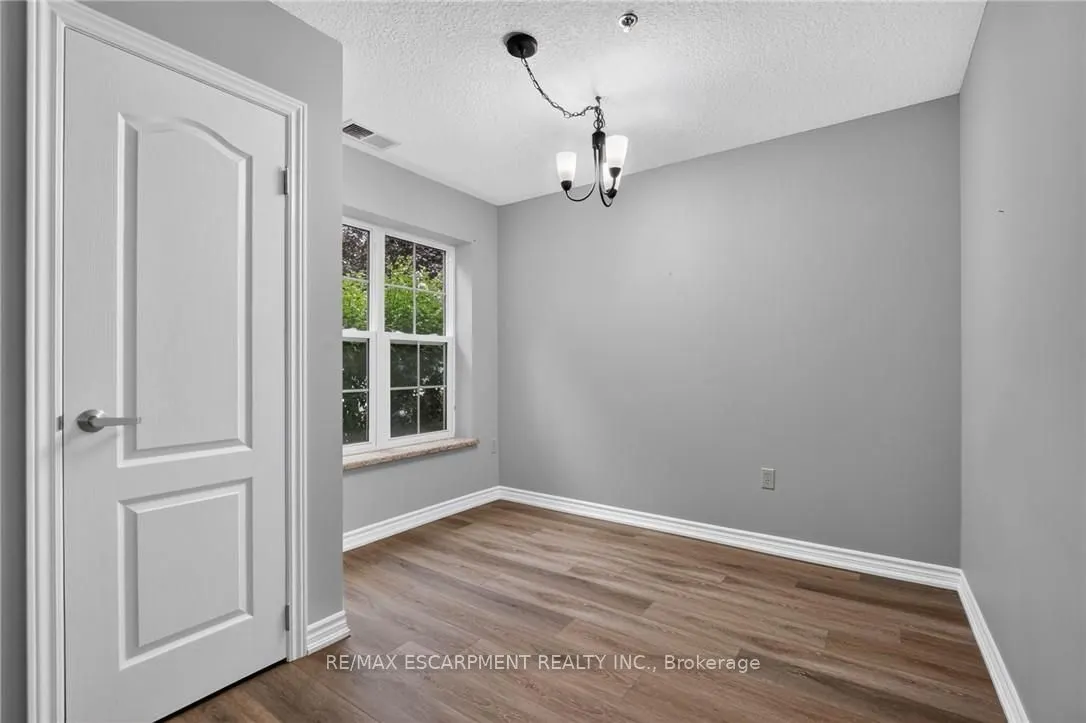 317 Lock Street W #113