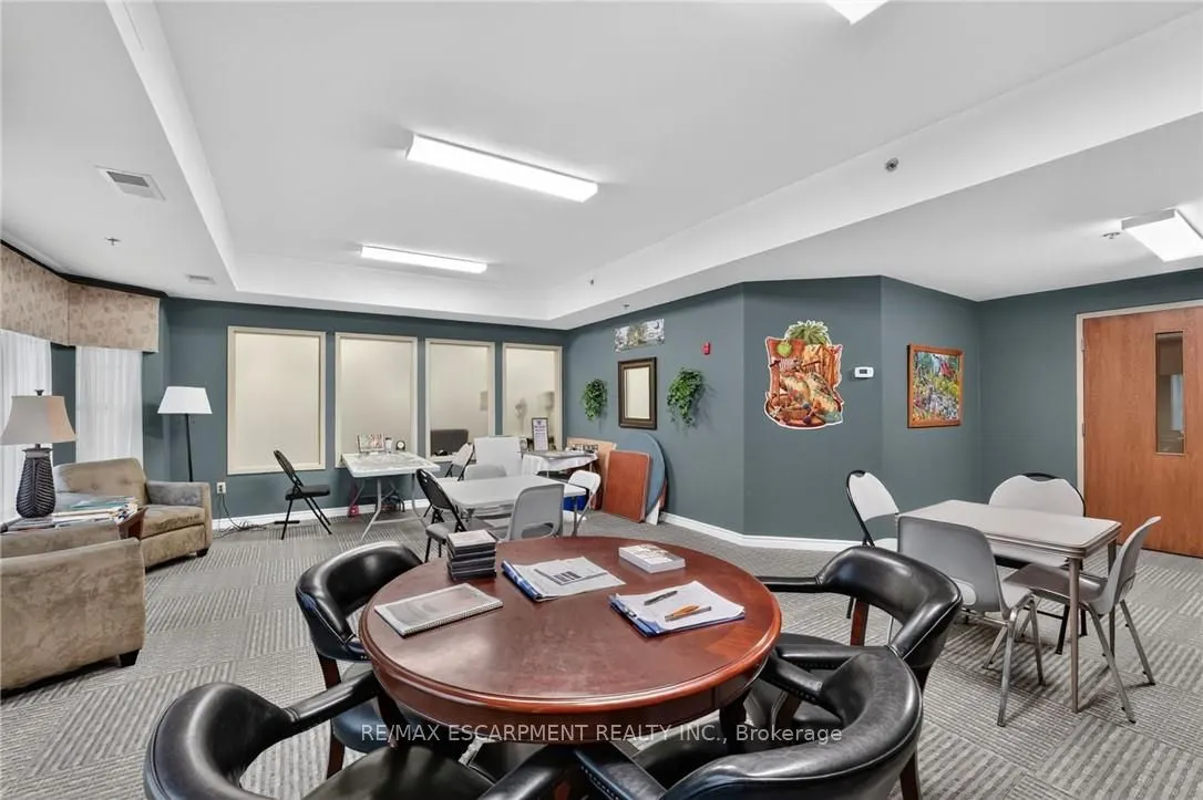 317 Lock Street W #113
