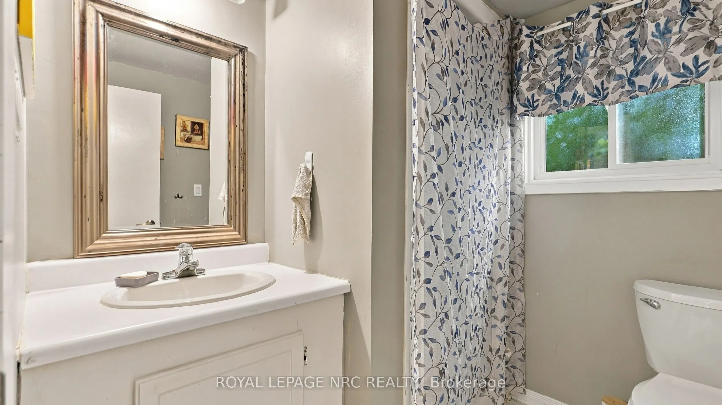 25 Sherwood Forest Trail